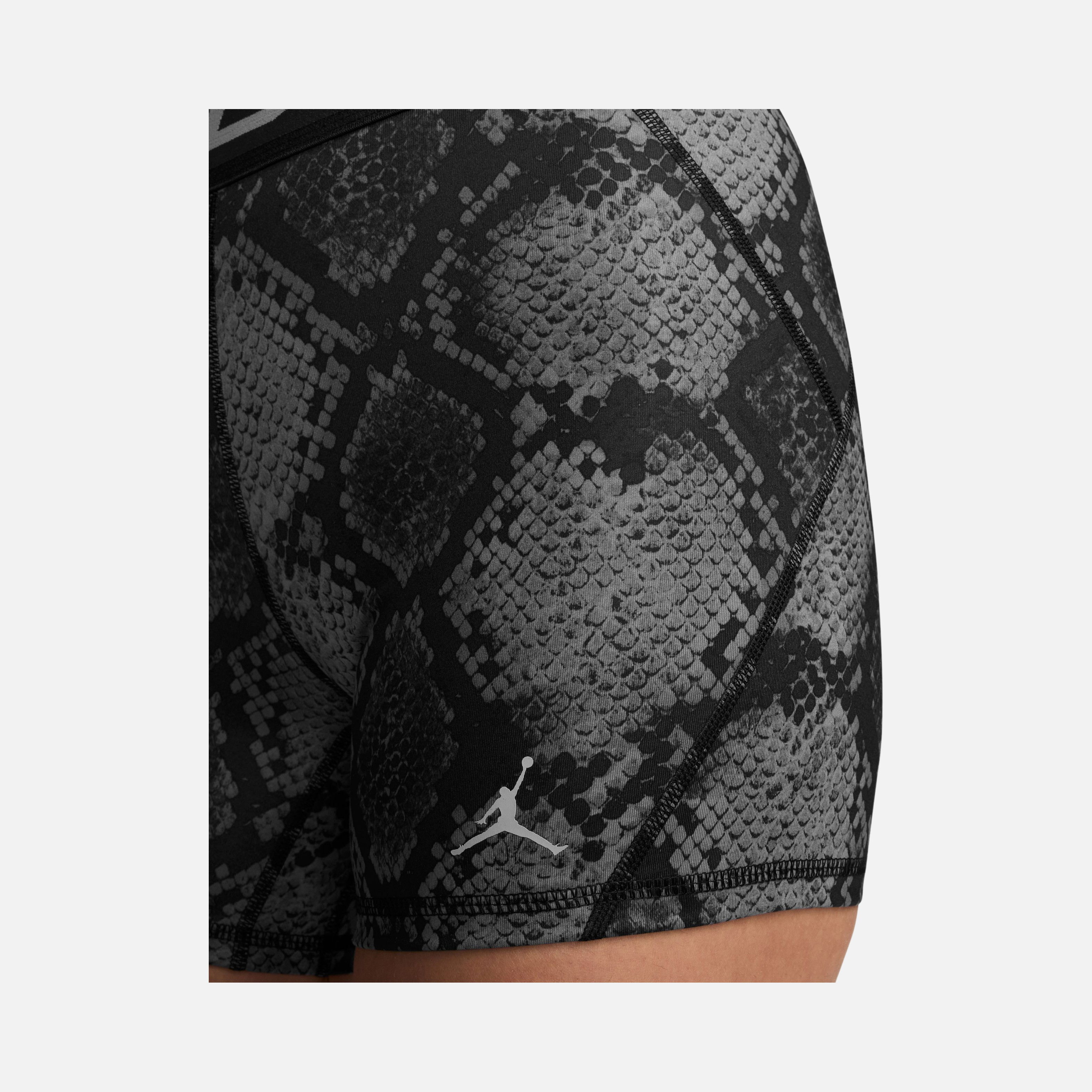 Nike Jordan Sport Shortie ''Snake Allover Printed'' Kadın Şort