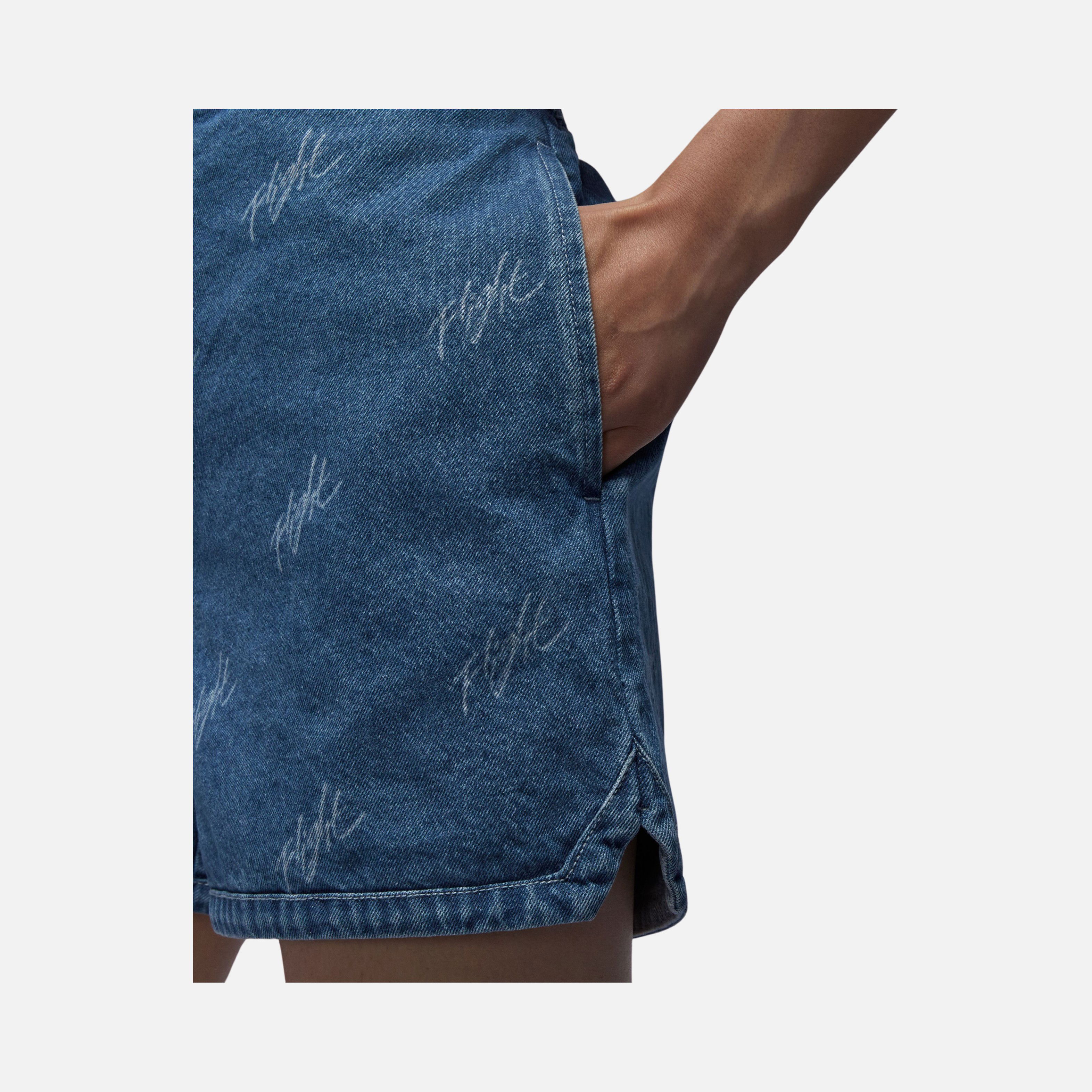 Nike Jordan Flight Graphics Woven Kadın Şort