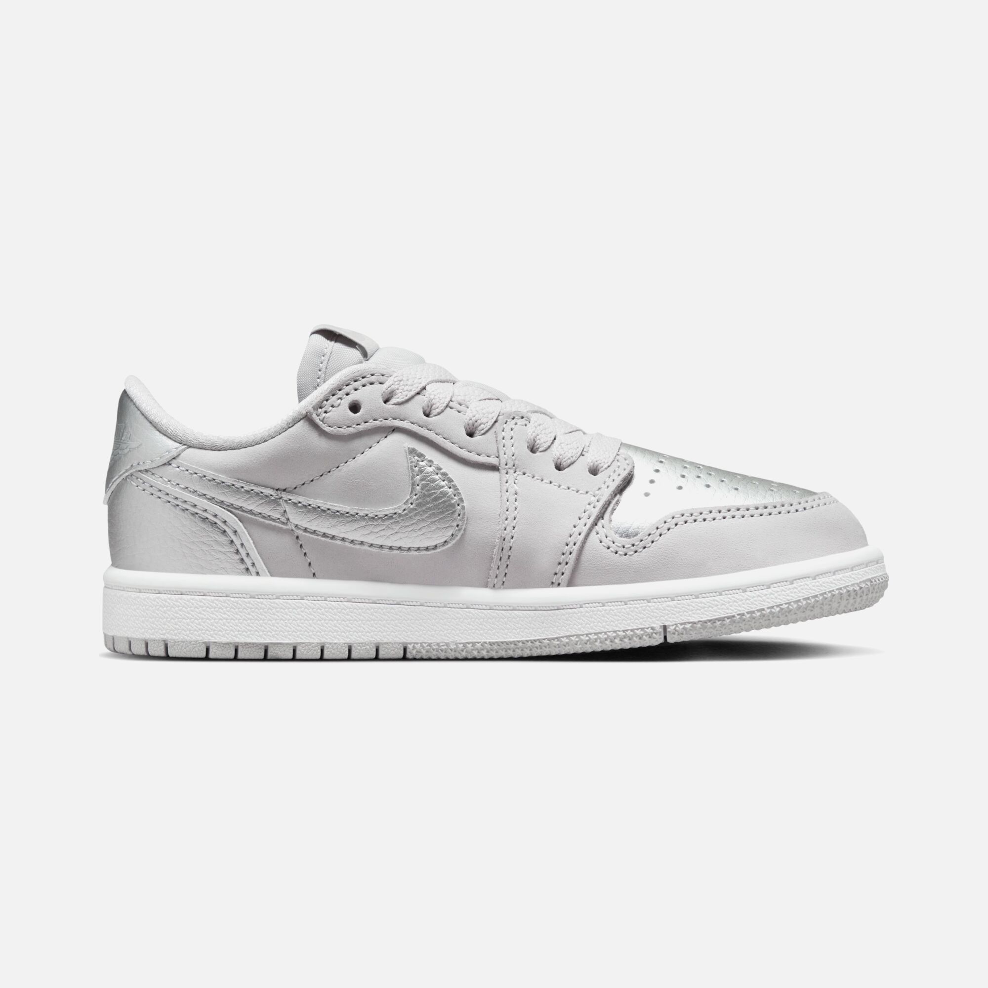 Nike Jordan 1 Retro Low OG ''Metallic Silver Leather Version'' (PS) Çocuk Spor Ayakkabı