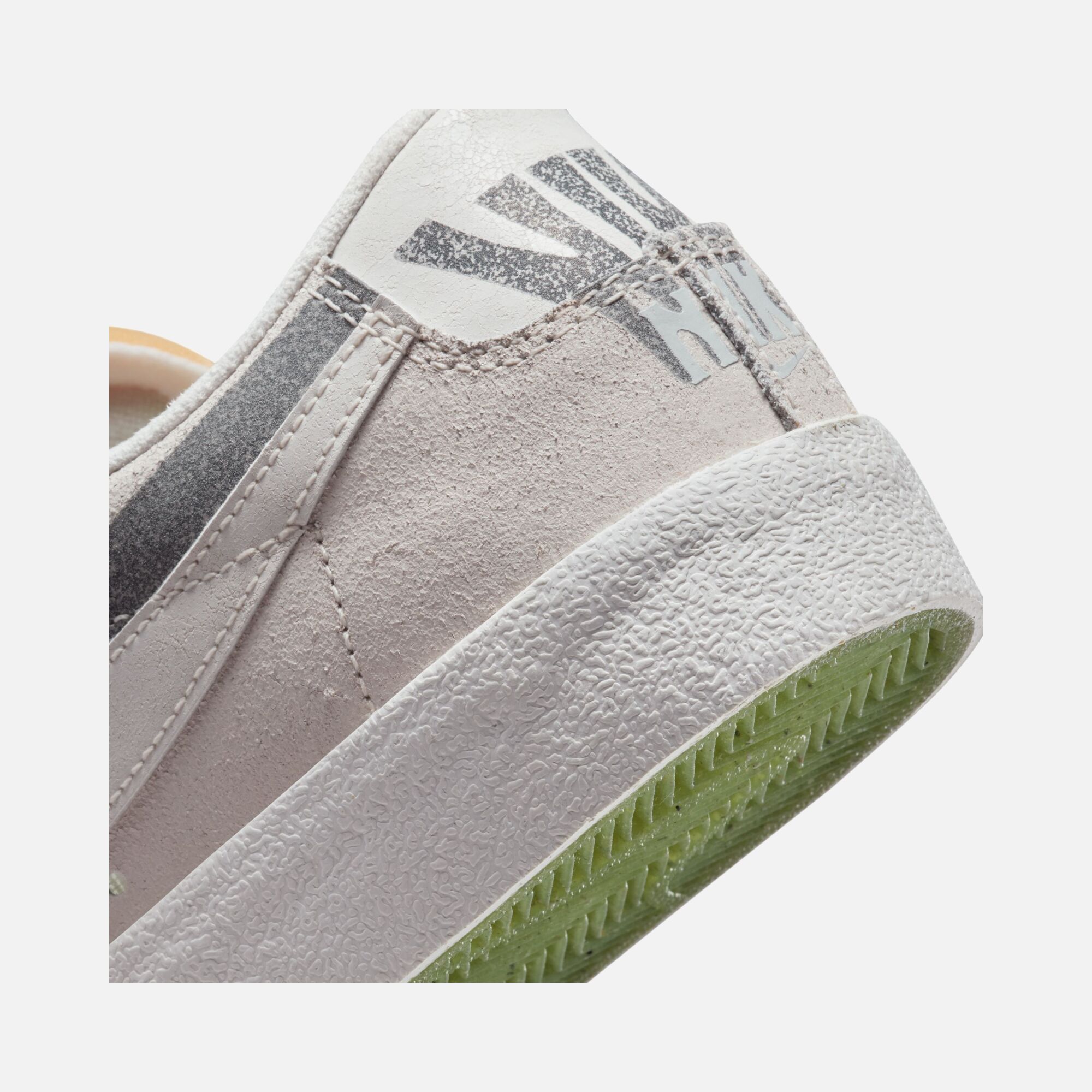 Nike Blazer Low '77 Premium Erkek Spor Ayakkabı