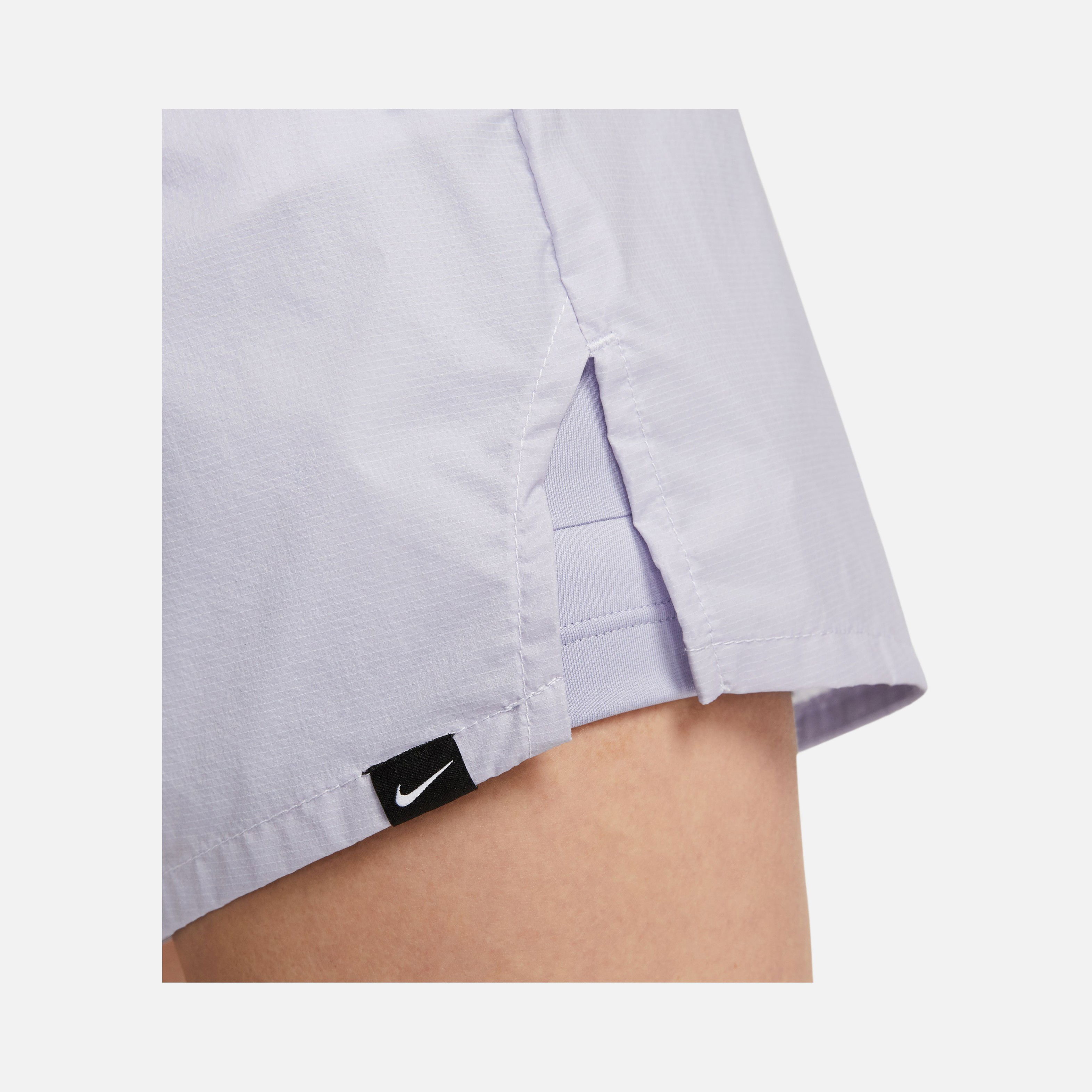 Nike Division 8cm Running Kadın Şort