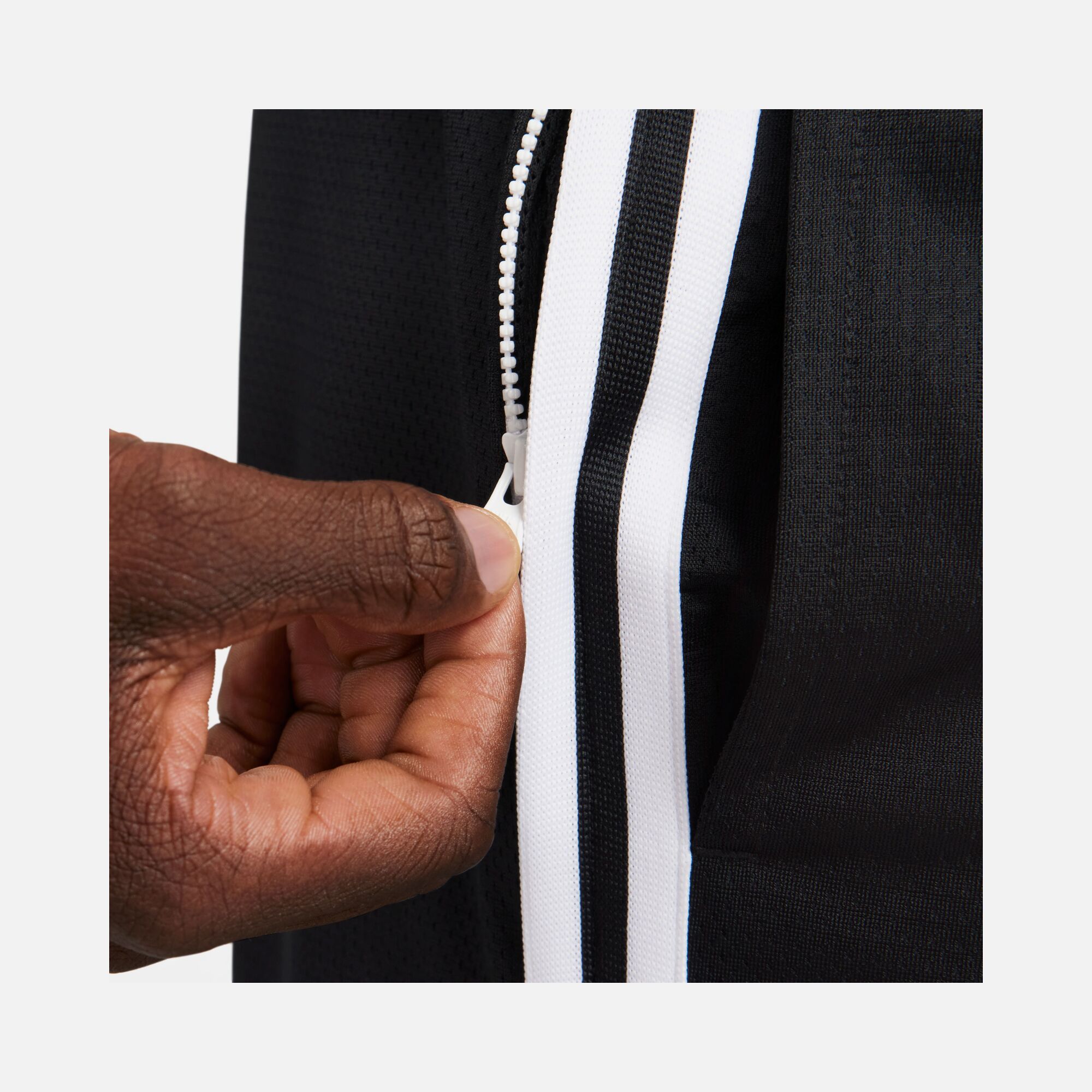 Nike DNA Dri-Fit 15cm (approx.) ''Mesh Surface & Smooth Interior'' Basketball Erkek Şort