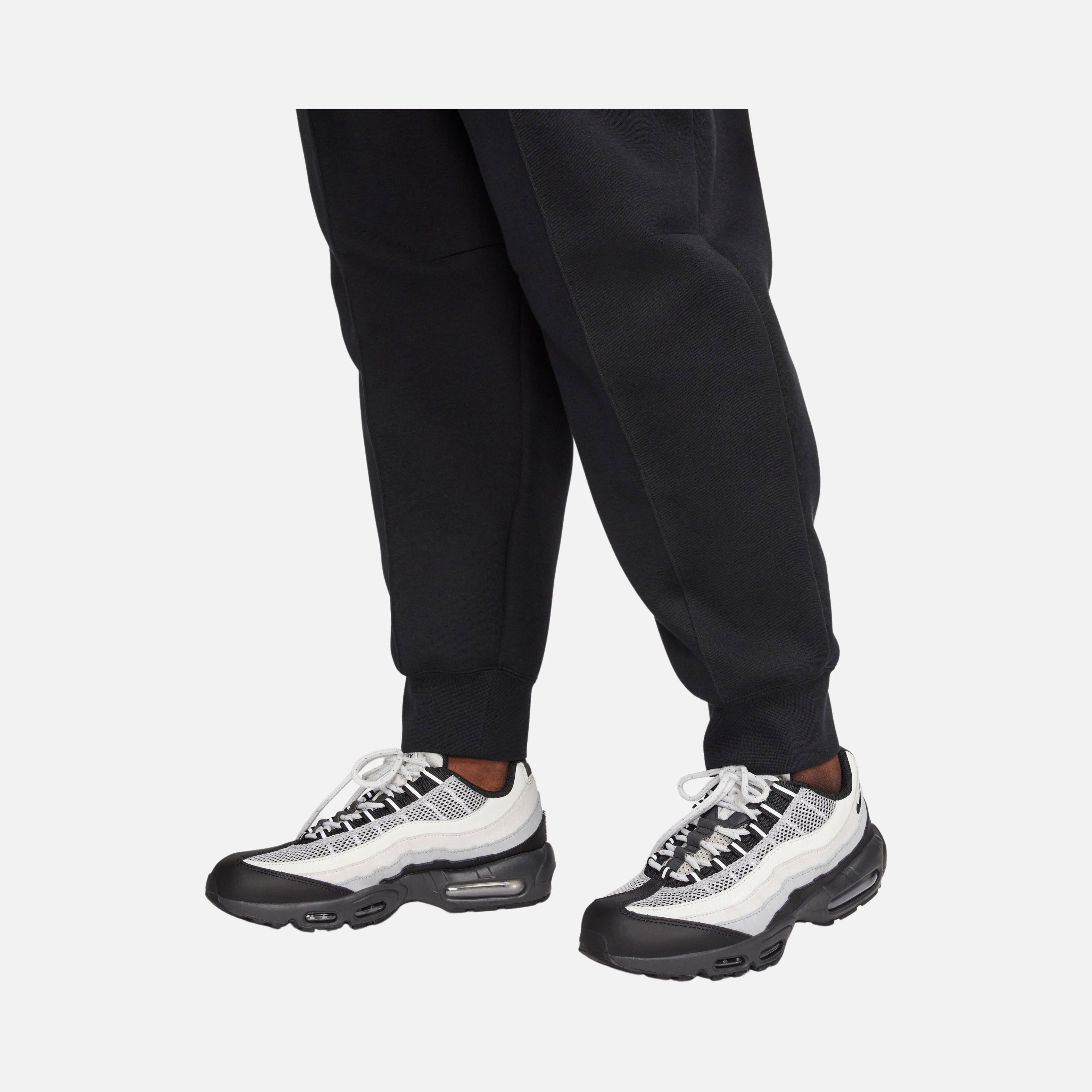 Nike Sportswear Tech Fleece Mid-Rise (Plus Size) Kadın Eşofman Altı