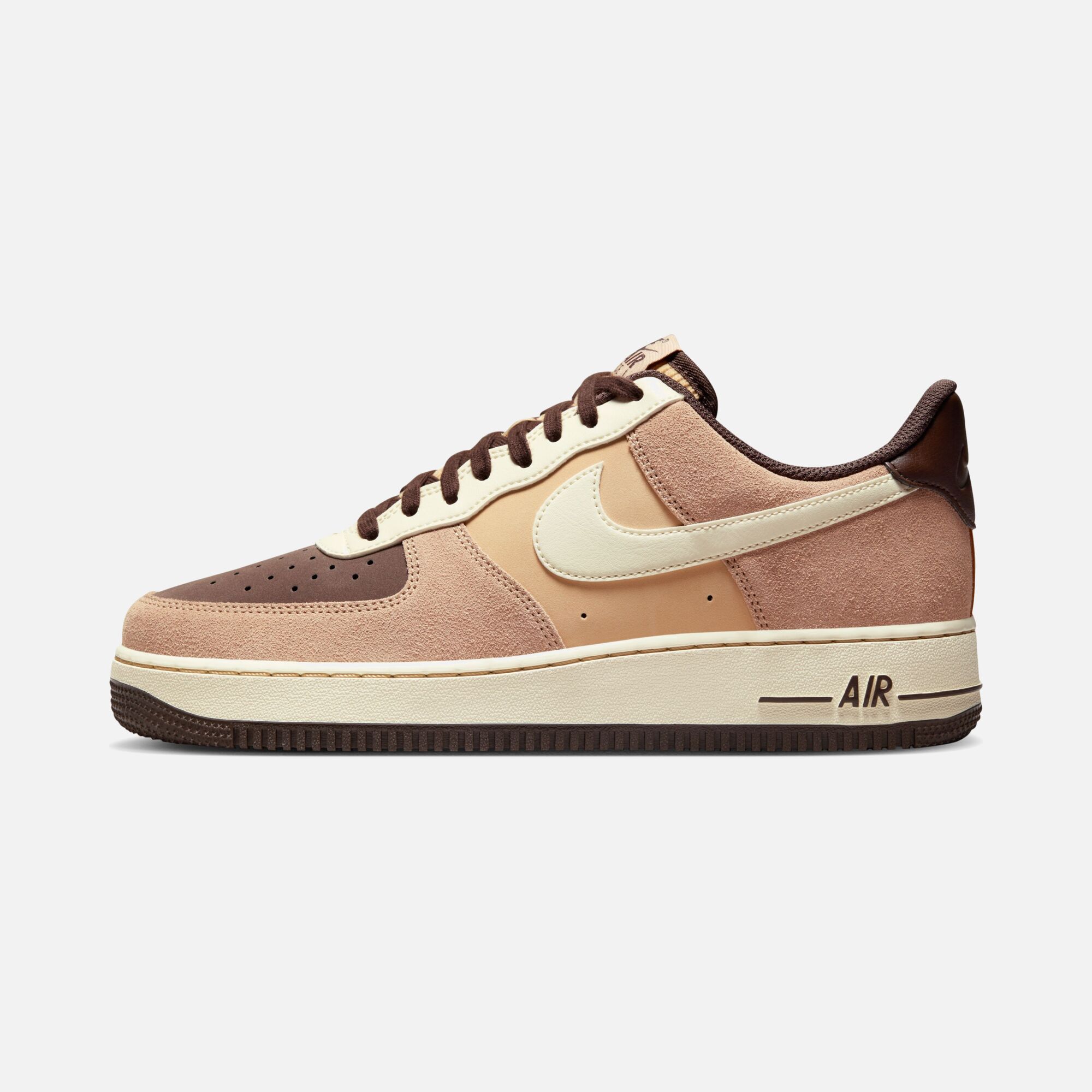 Nike Air Force 1 '07 LV8 EMB Suede & Leather Erkek Spor Ayakkabı