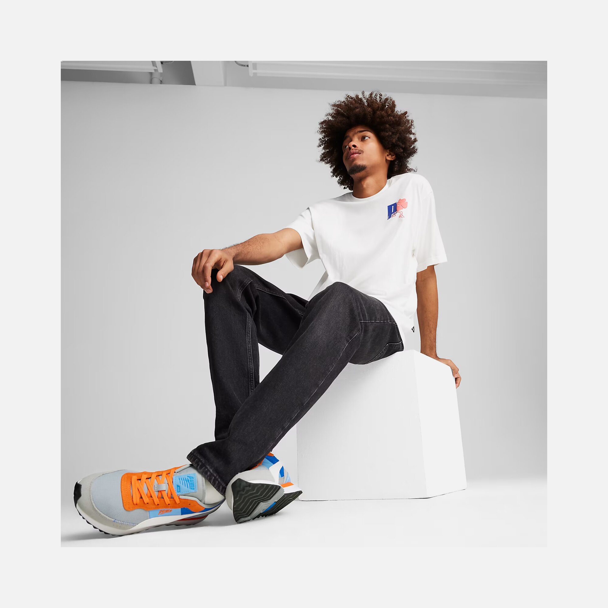 Puma Sportswear Graphics Growth Relaxed Short-Sleeve Erkek Tişört