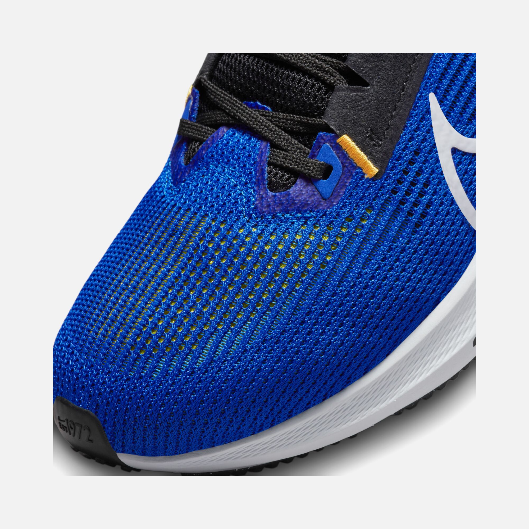 Nike Air Zoom Pegasus 40 Road Running Erkek Spor Ayakkabı