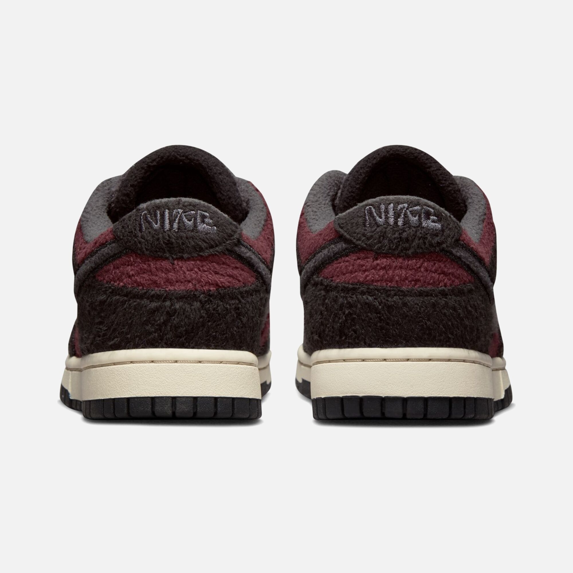 Nike Dunk Low SE ''Chenille'' Kadın Spor Ayakkabı