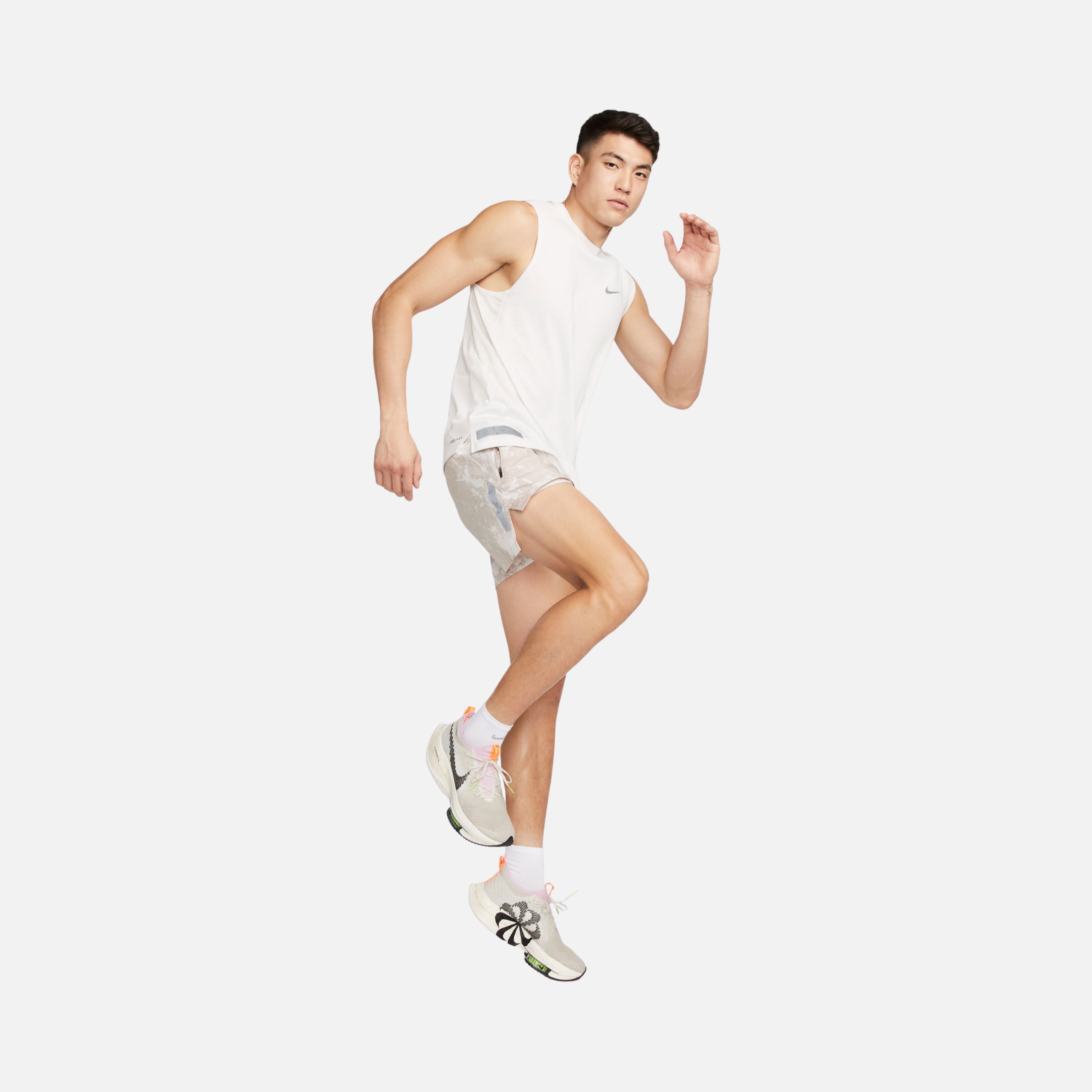 Nike Dri-Fit Run Division Rise 365 Sleeveles Erkek Atlet