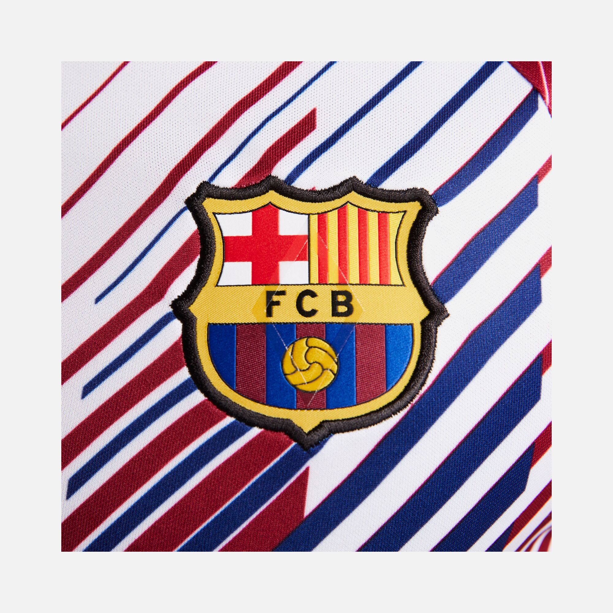 Nike FC Barcelona Academy Pro Dri-Fit Pre-Match Football Short-Sleeve Erkek Tişört