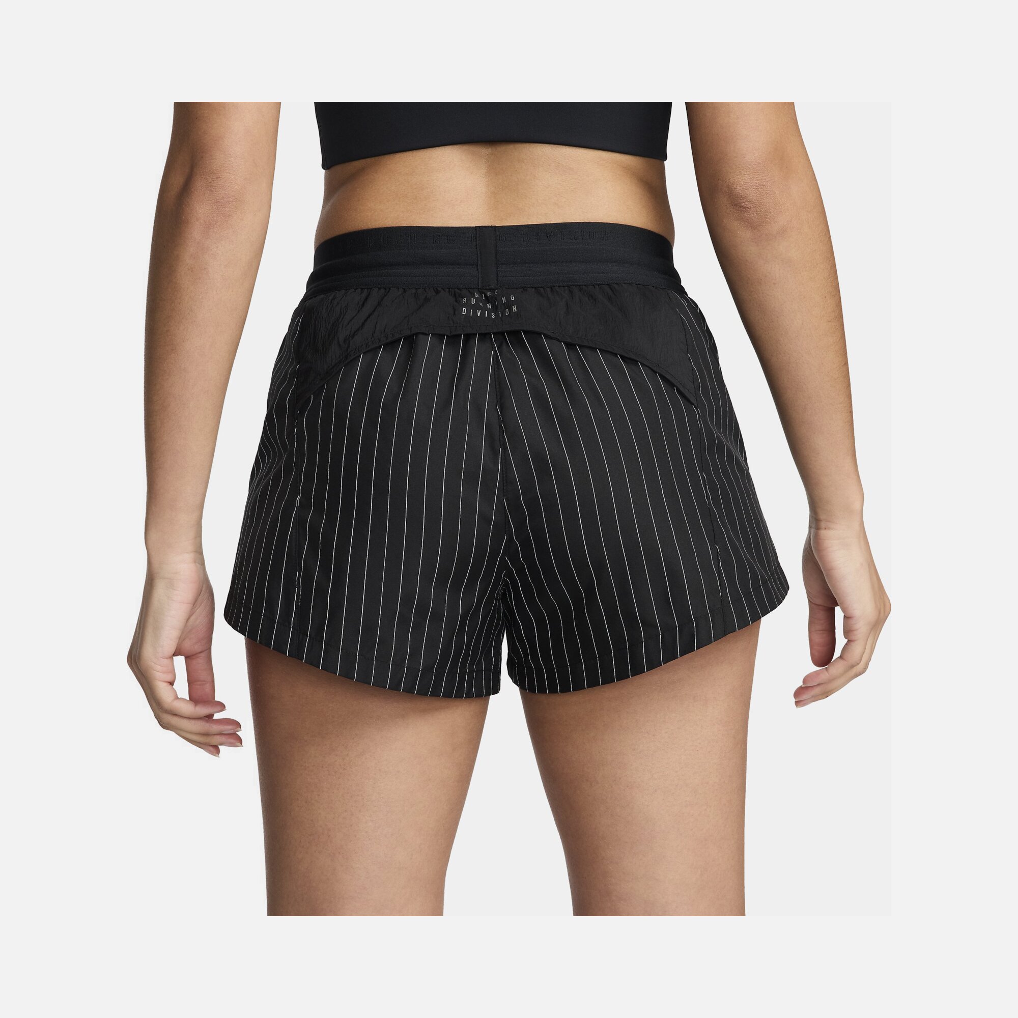 Nike Run Division Reflective Mid-Rise 7.5cm (approx.) Brief-Lined Running Kadın Şort