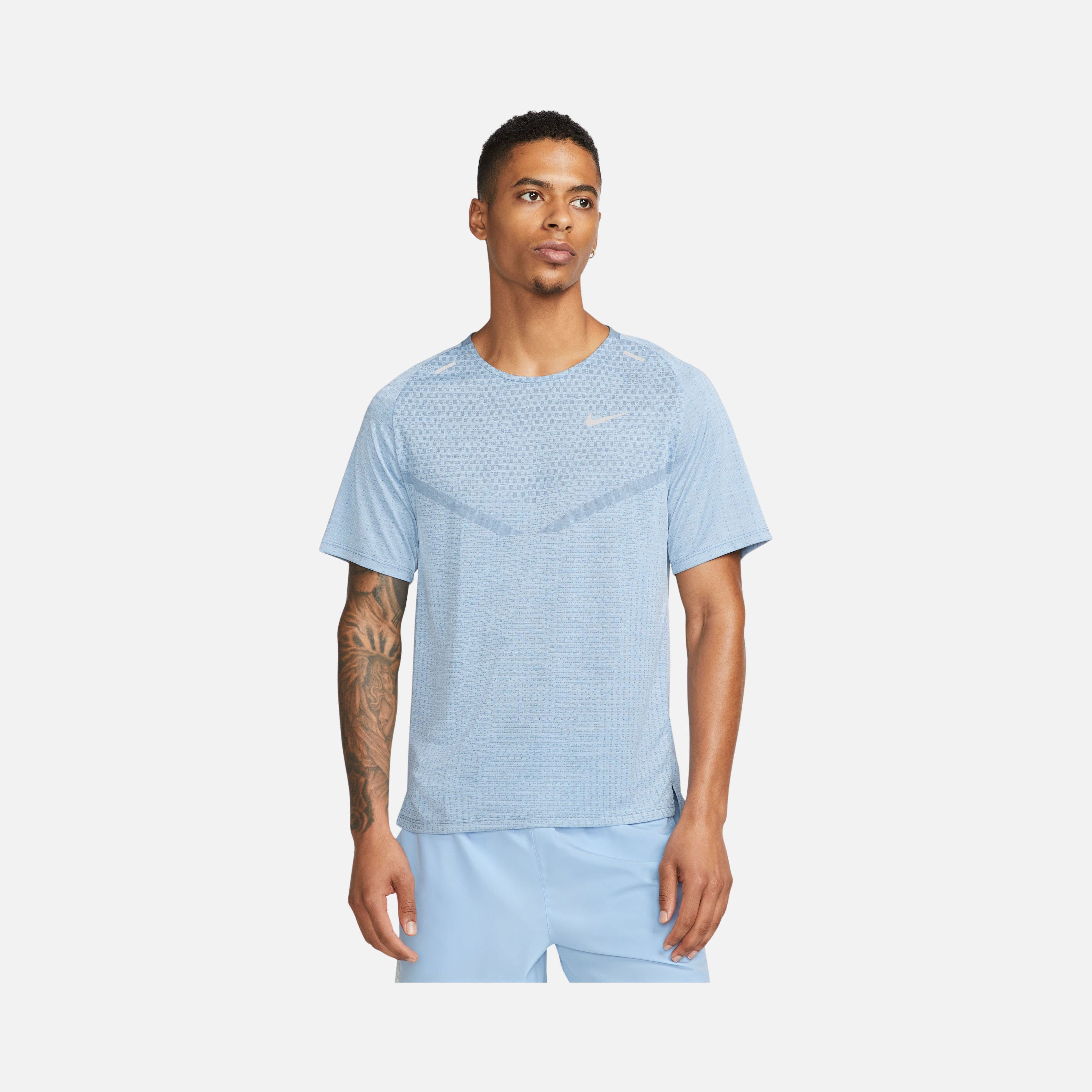 Nike Dri-Fit ADV TechKnit Ultra Running Short-Sleeve Erkek Tişört