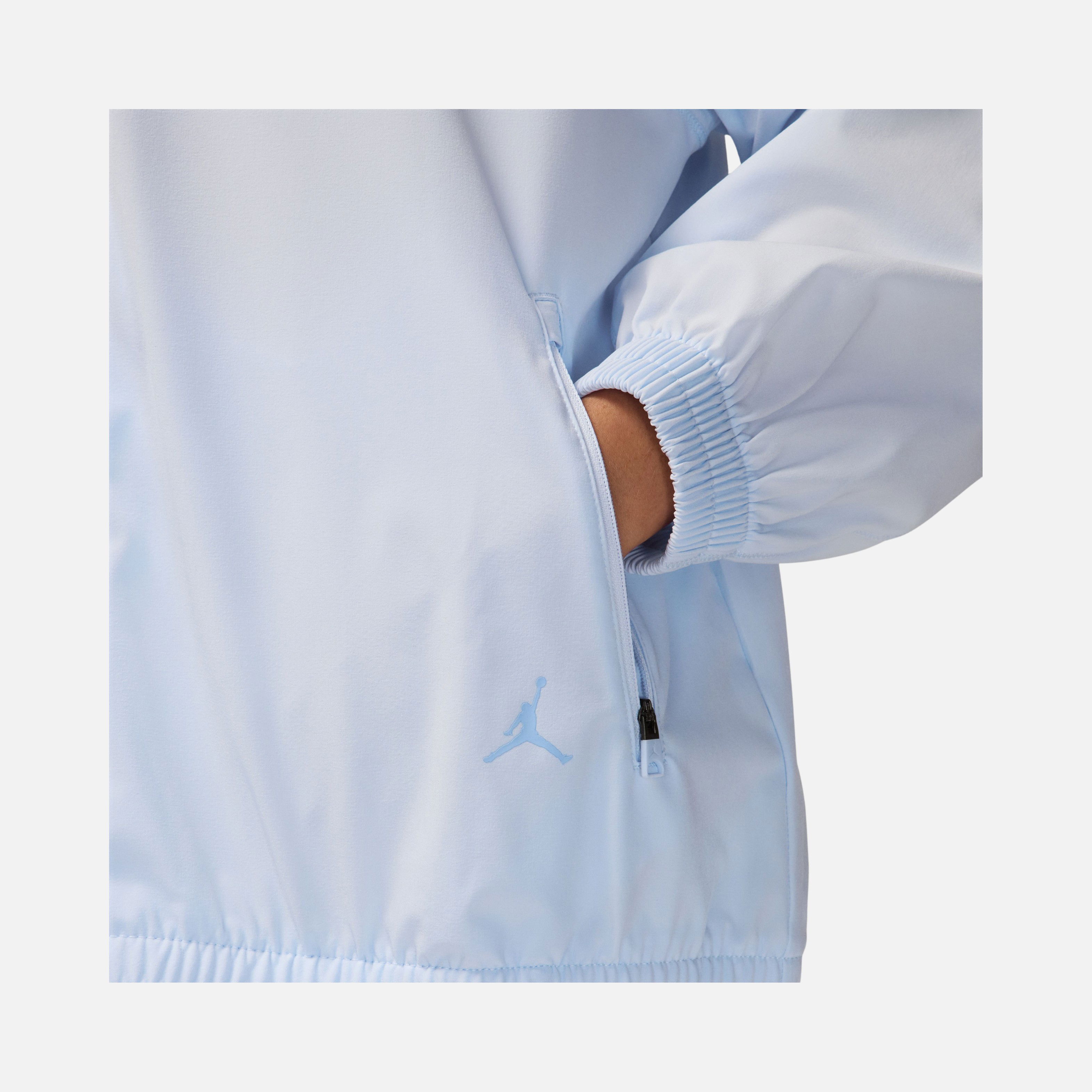 Nike Jordan Sport Dri-Fit Woven Multidirectional Full-Zip Kadın Ceket