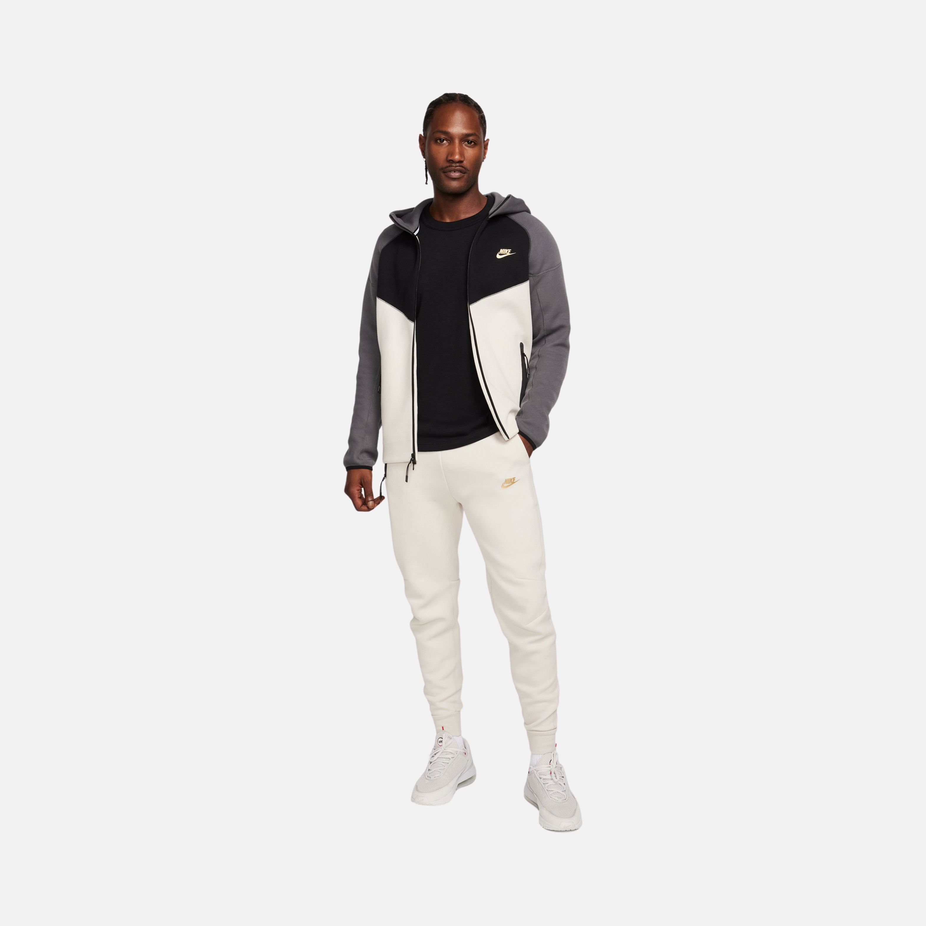 Nike Sportswear Tech Fleece FA24 Erkek Eşofman Altı