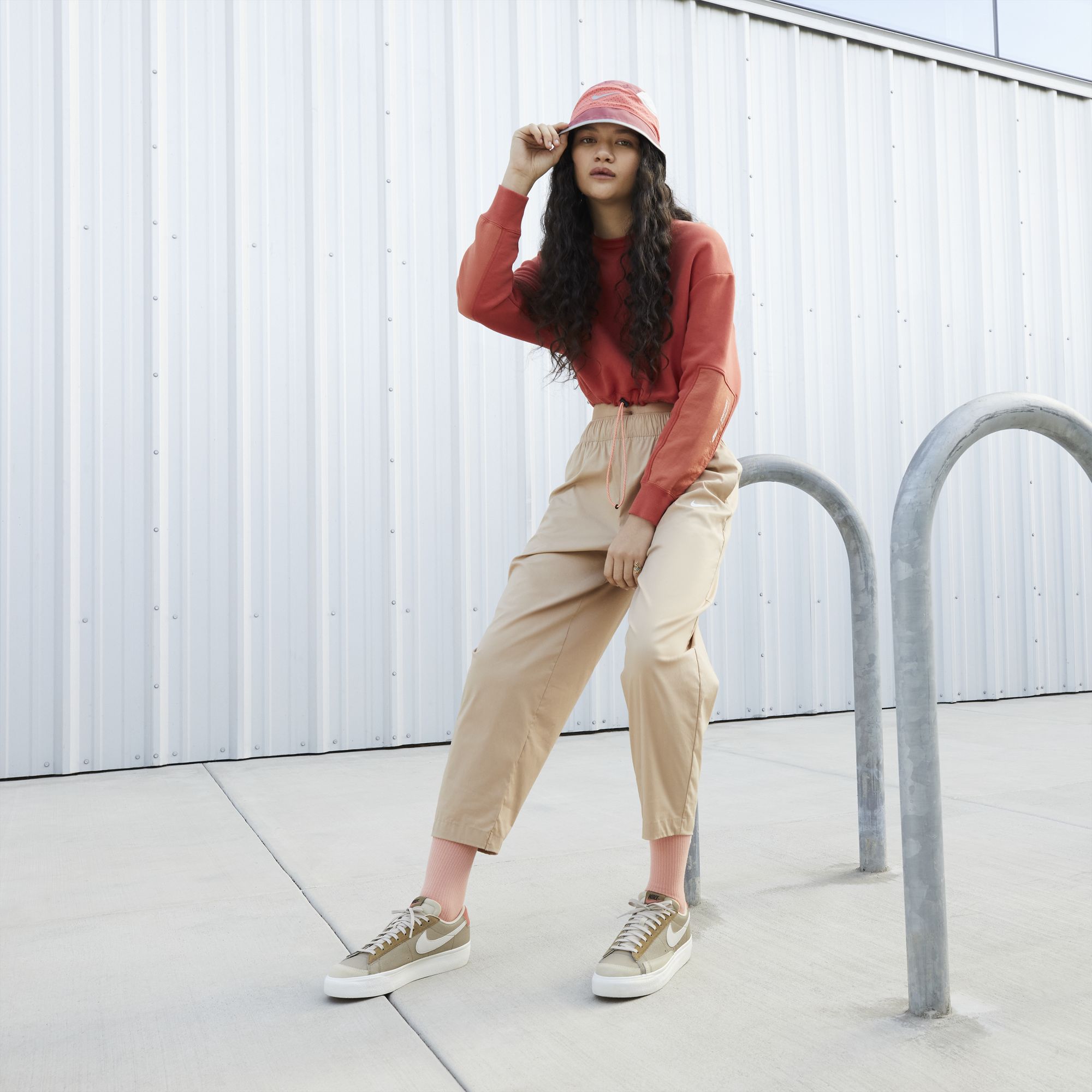 Nike Blazer Low Platform SP Kadın Spor Ayakkabı