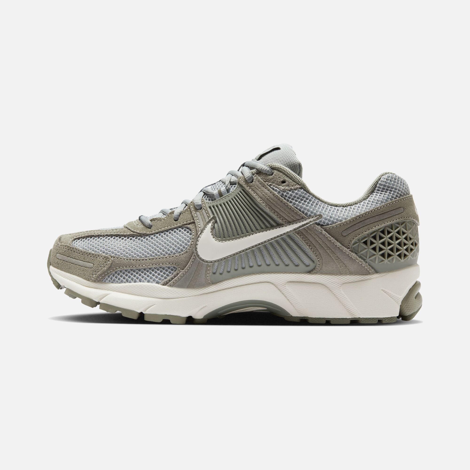 Nike Zoom Vomero 5 ''Fabric Leather and Plastic Accents'' Sportswear Erkek Spor Ayakkabı