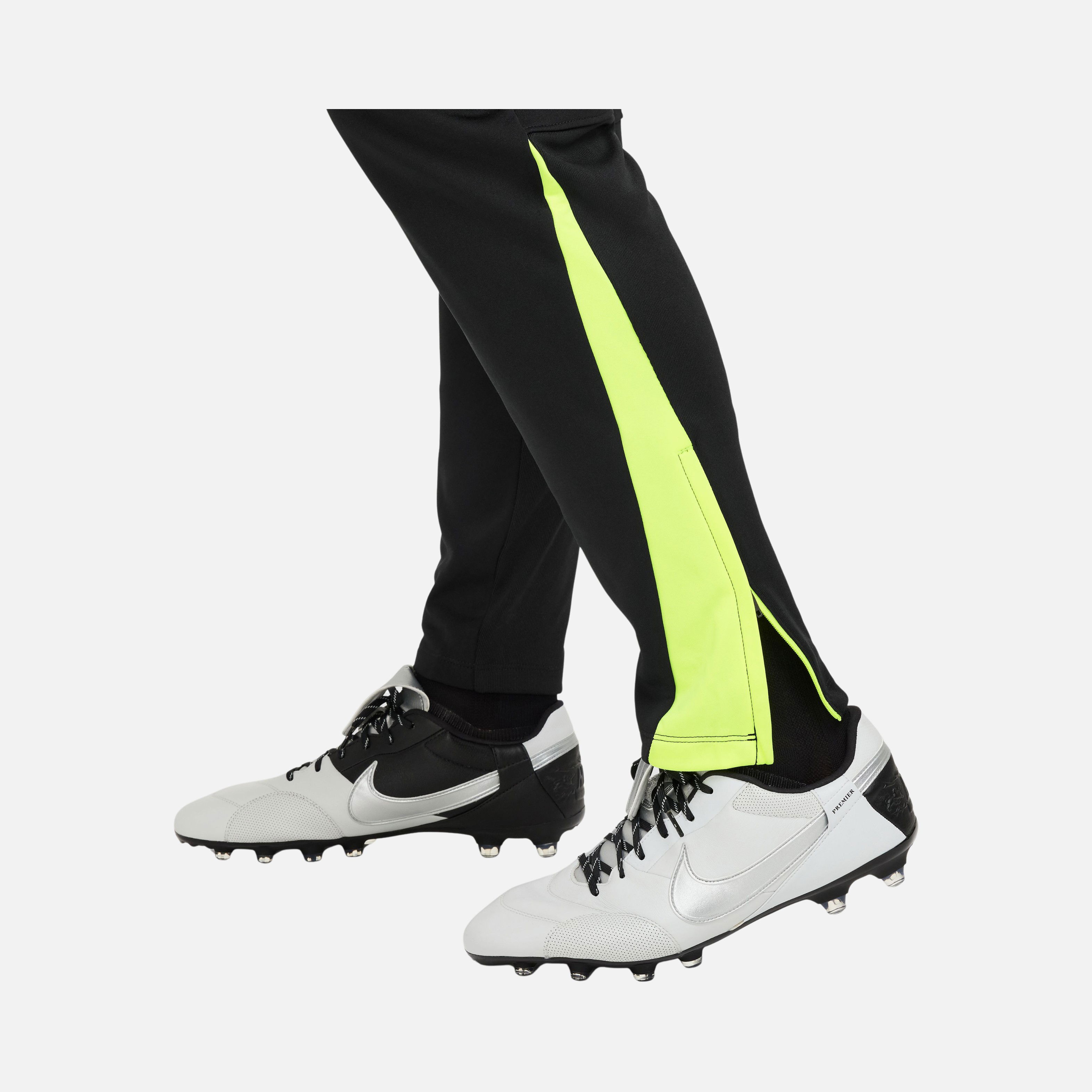 Nike Academy Winter Warrior Therma-Fit Football Erkek Eşofman Altı