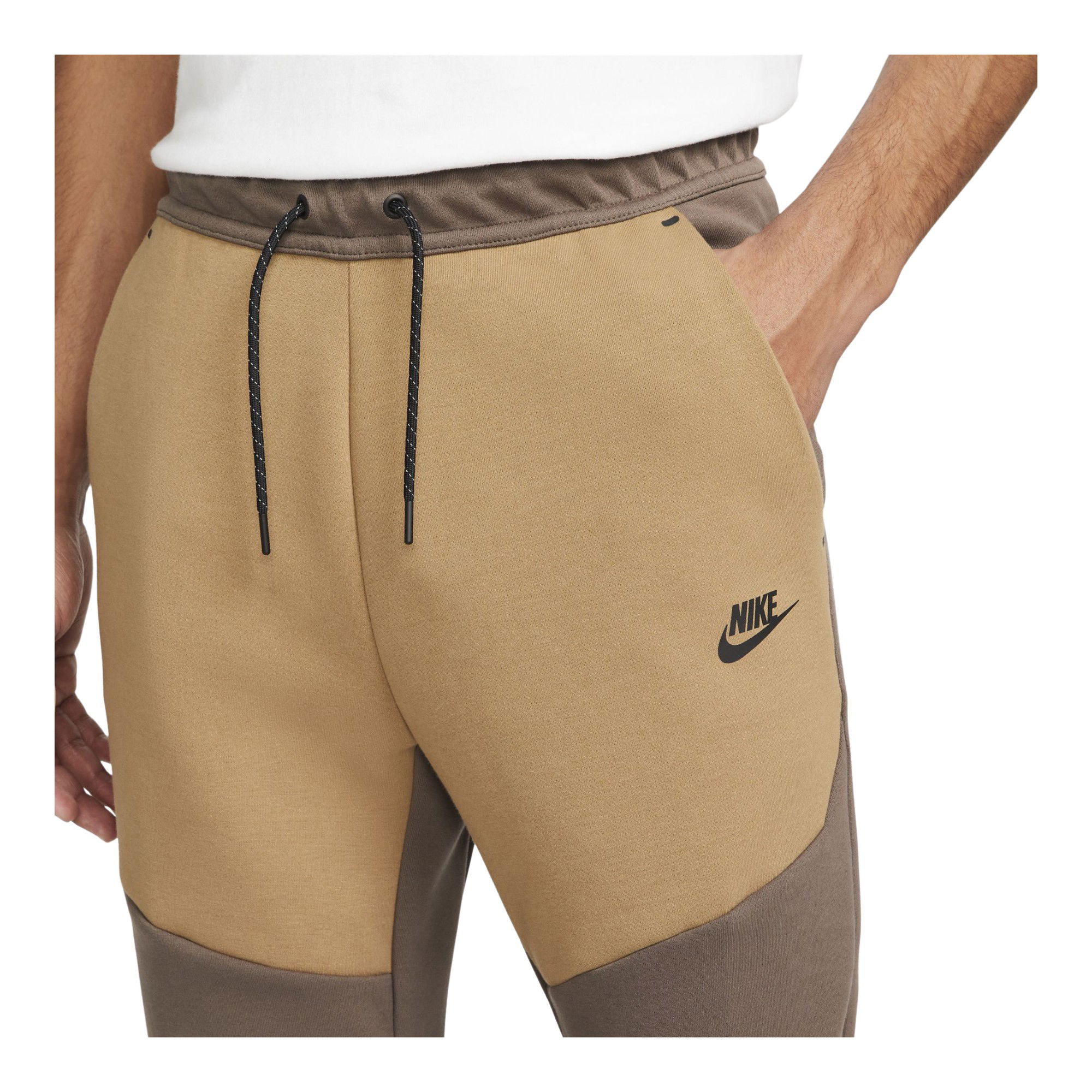 Nike Sportswear Tech Fleece Jogger Erkek Eşofman Altı