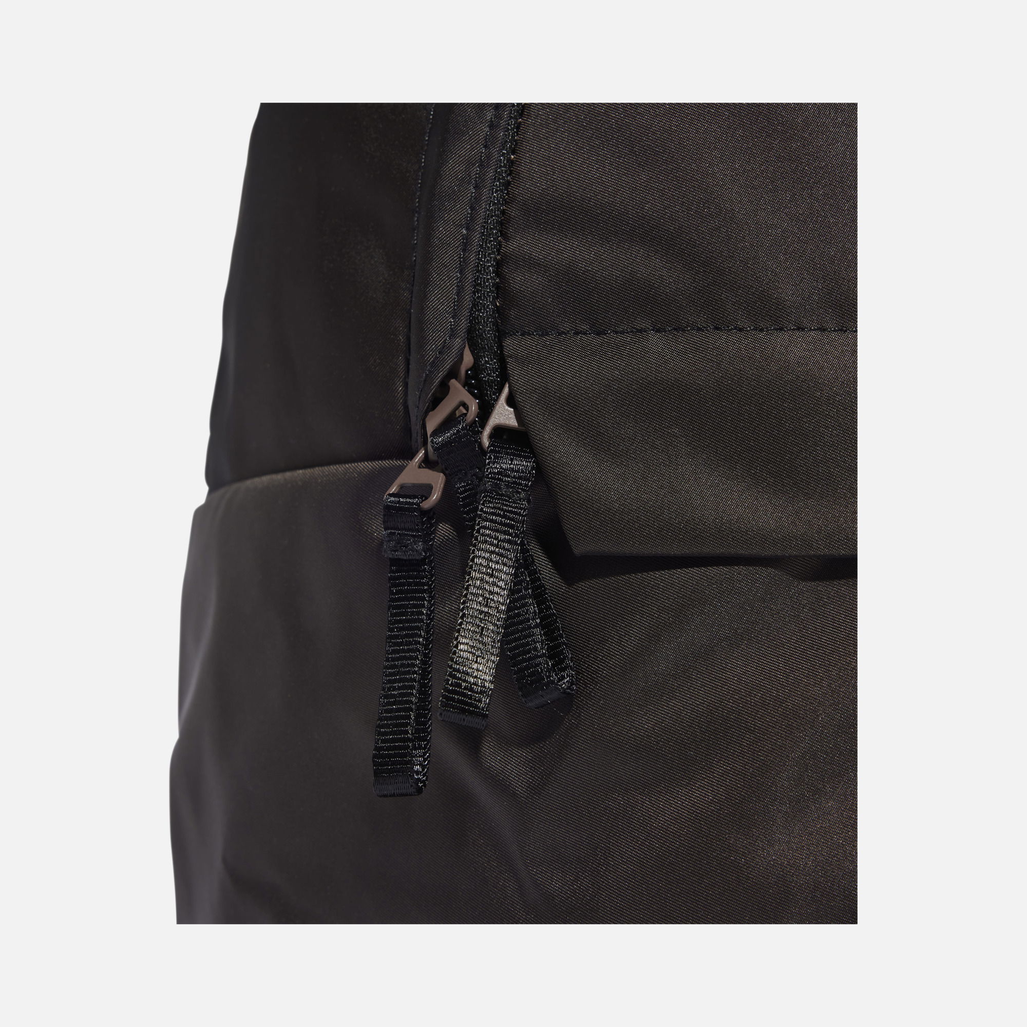 adidas Sportswear Glow (18,75 L) Shiny Two-Tone Twill Fabric Kadın Sırt Çantası