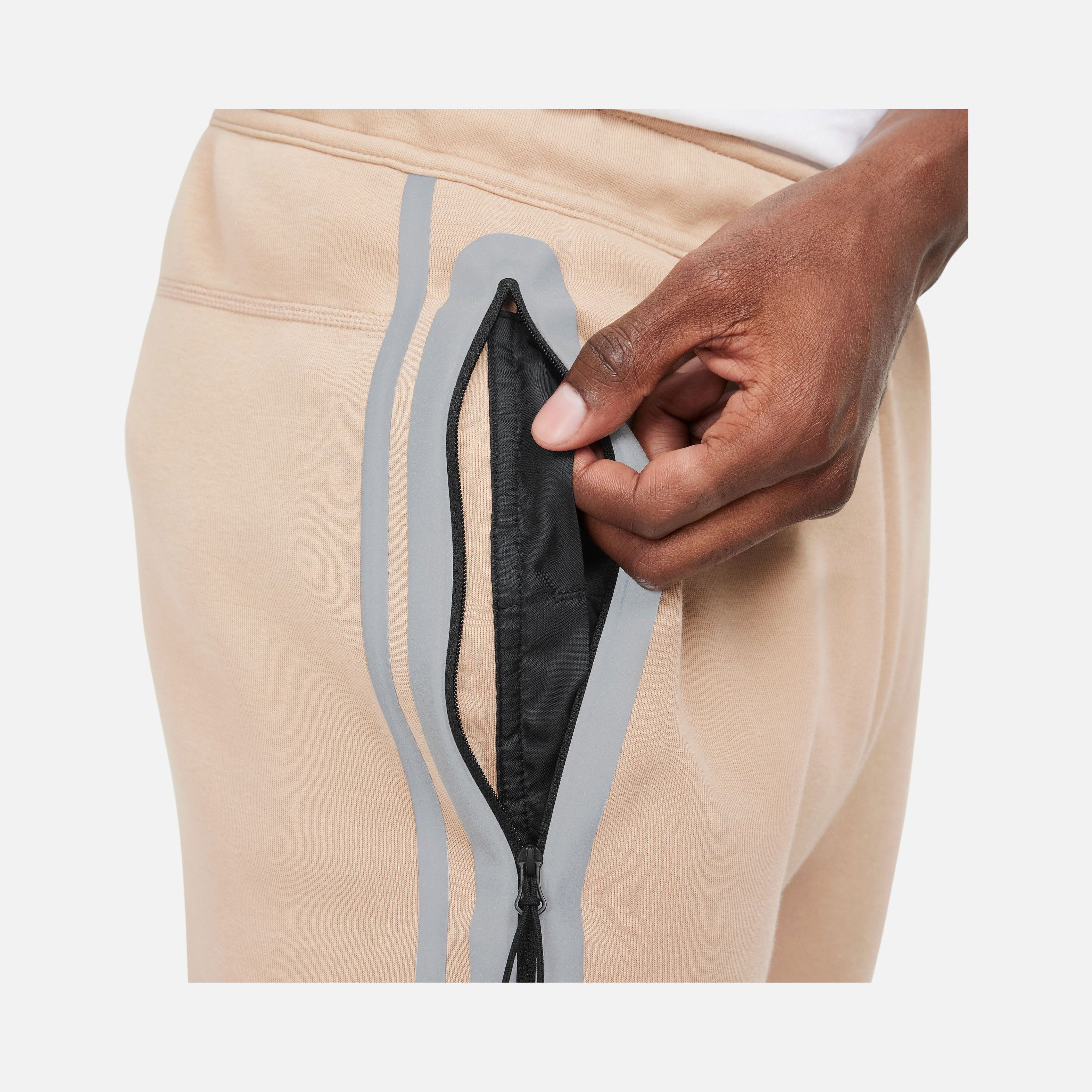 Nike Sportswear Tech Seasonal Tech Fleece+ Erkek Eşofman Altı