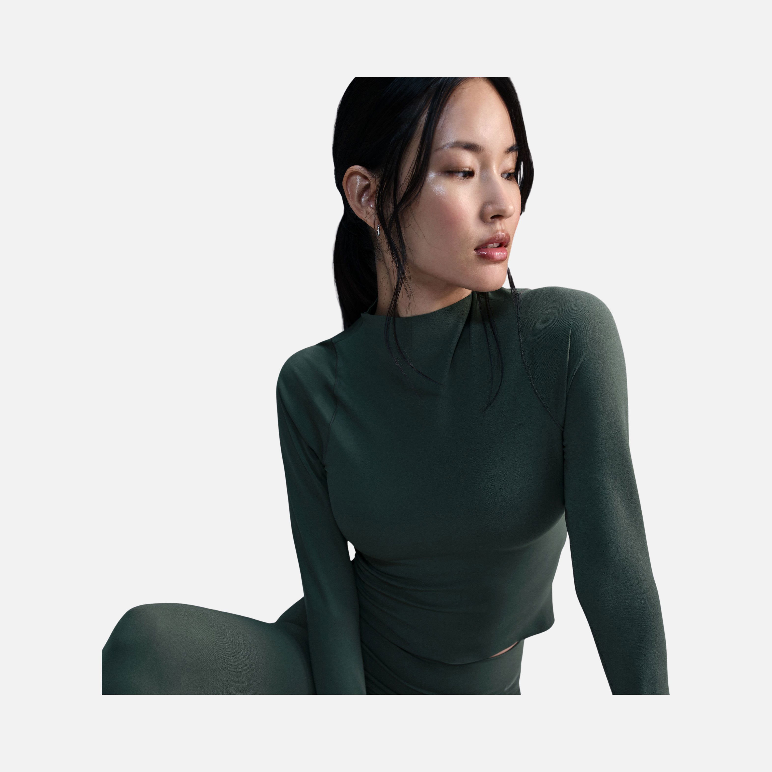 Nike Zenvy InfinaSoft Dri-Fit Yoga Training Long-Sleeve Kadın Tişört