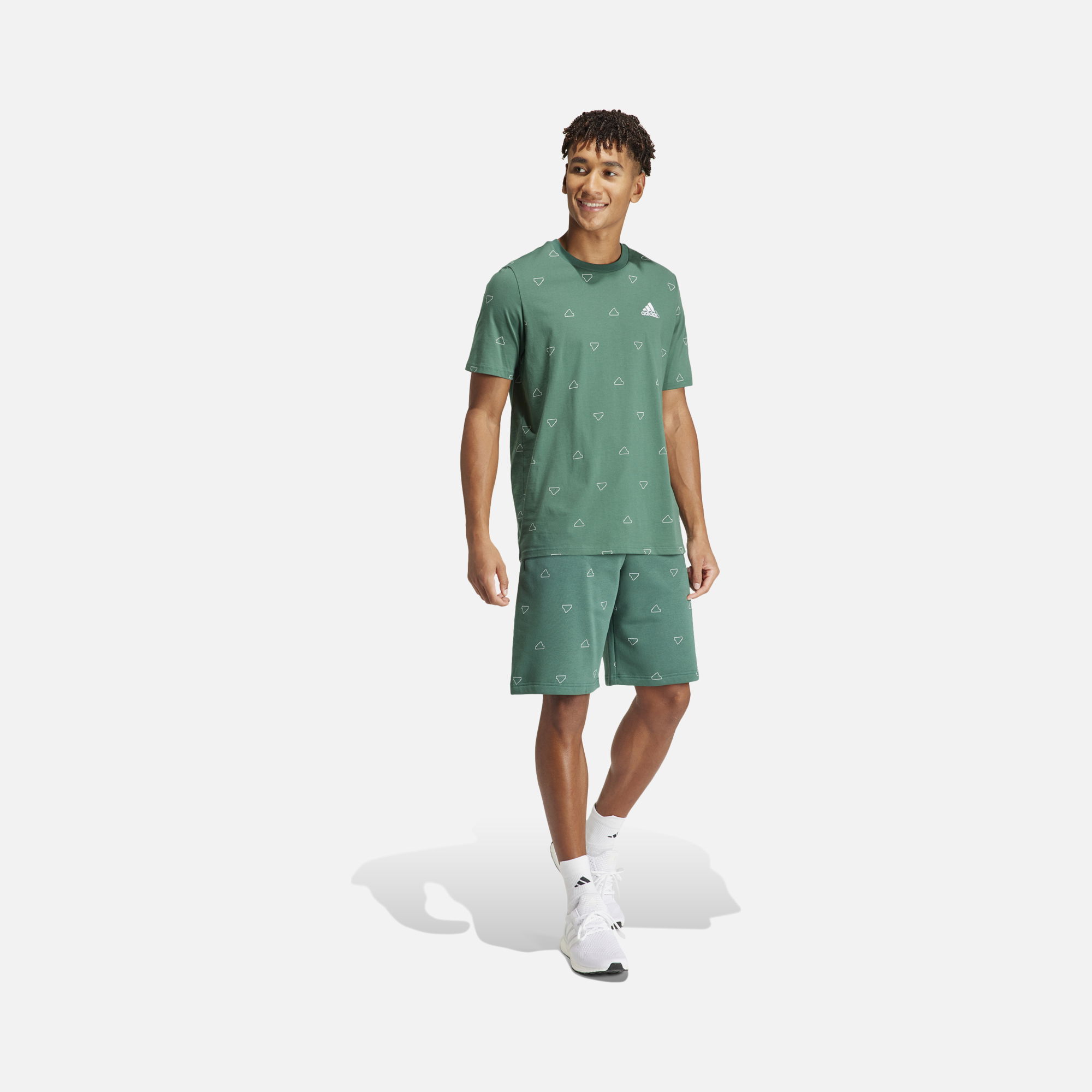 adidas Sportswear Monogram Graphic Short-Sleeve Erkek Tişört