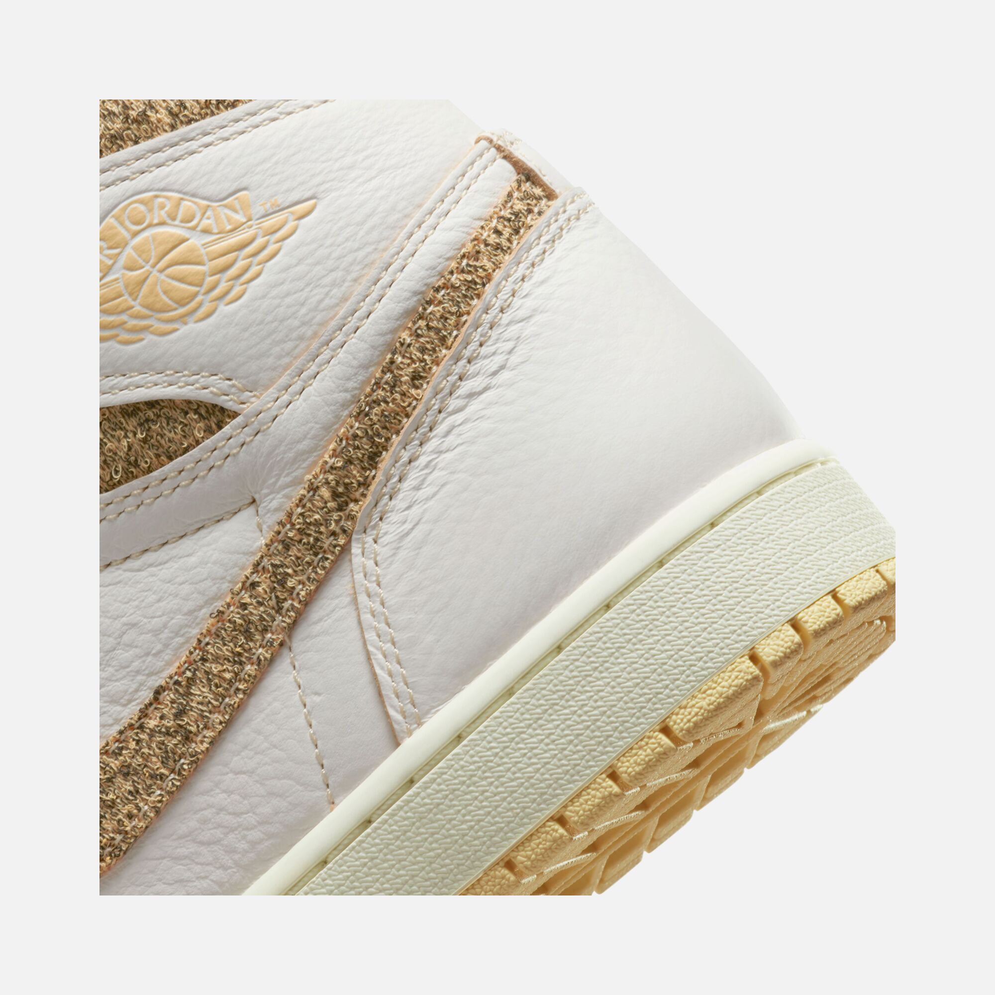 Nike Air Jordan 1 Retro High OG Craft ''Sail and Pale Vanilla'' Erkek Spor Ayakkabı