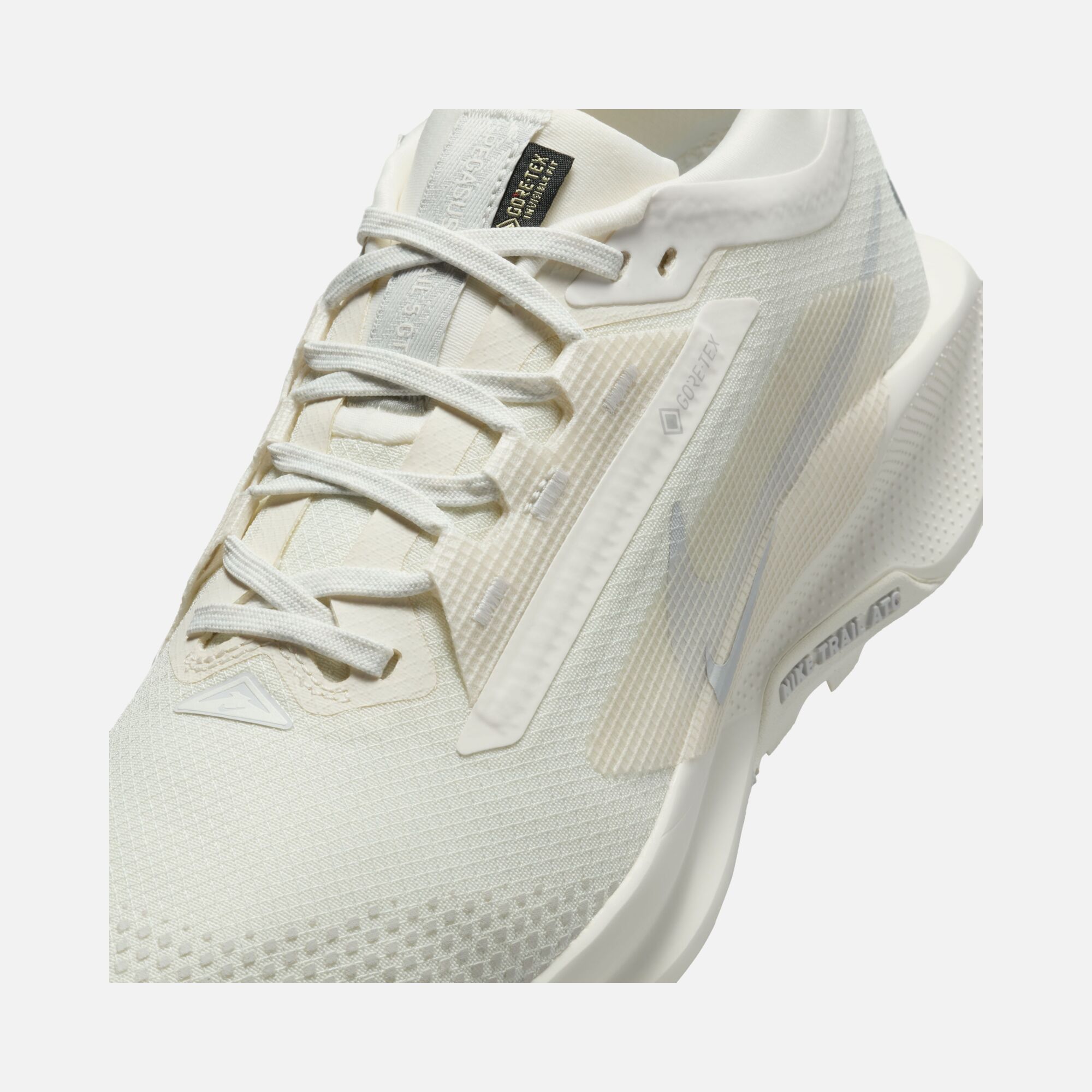 Nike Pegasus Trail 5 Gore-Tex Running Kadın Spor Ayakkabı