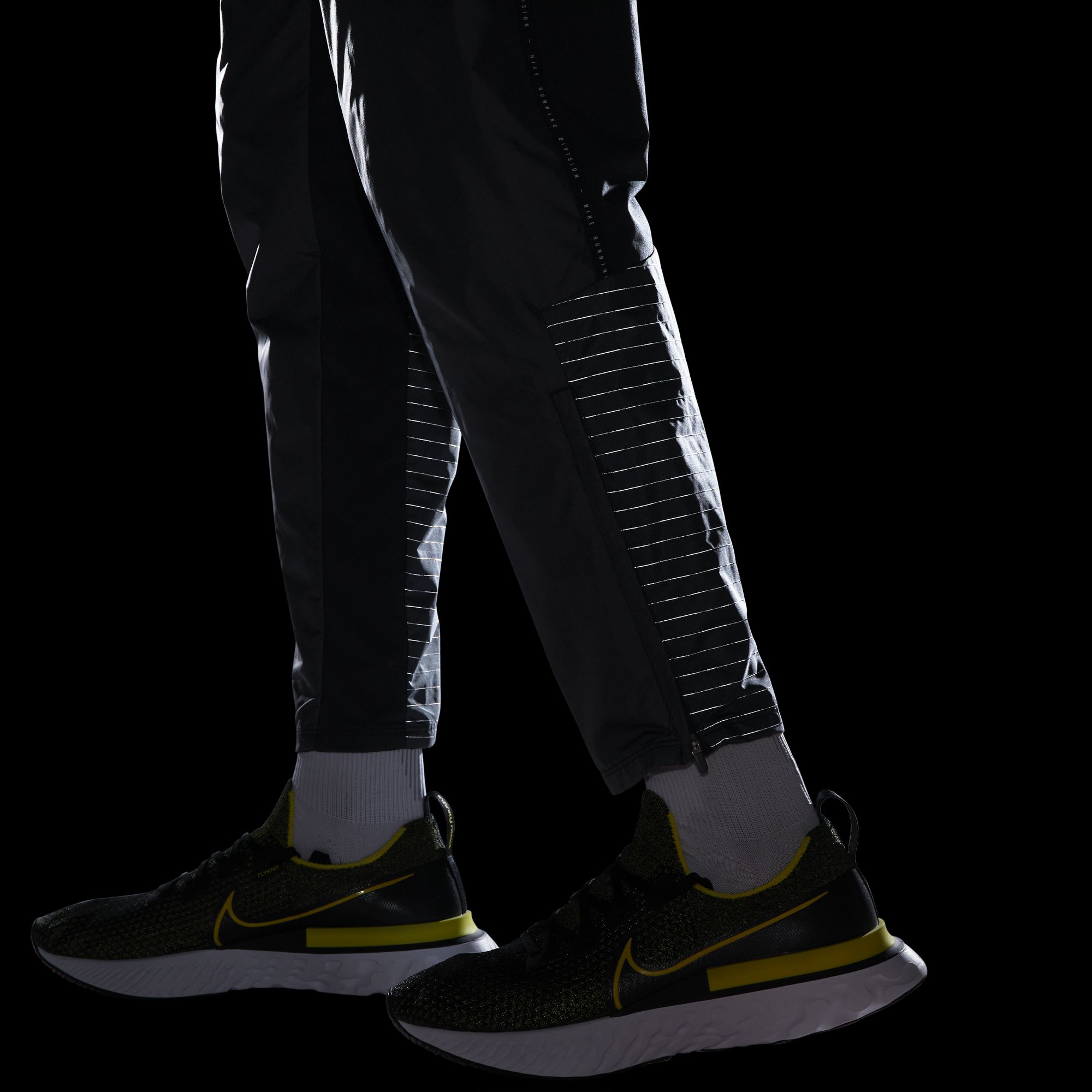 Nike Storm-Fit Run Division Phenom Elite Flash FW21 Erkek Eşofman Altı