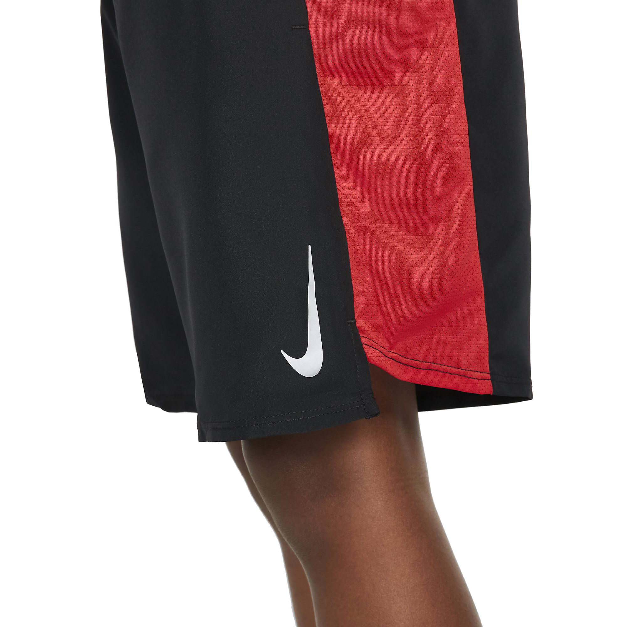 Nike Older Kids' (Boys') Training Çocuk Şort