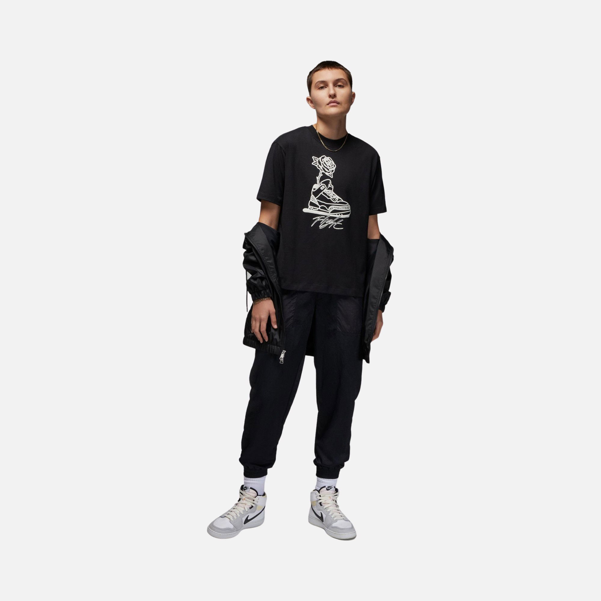 Jordan Flight Graphic Short-Sleeve Kadın Tişört