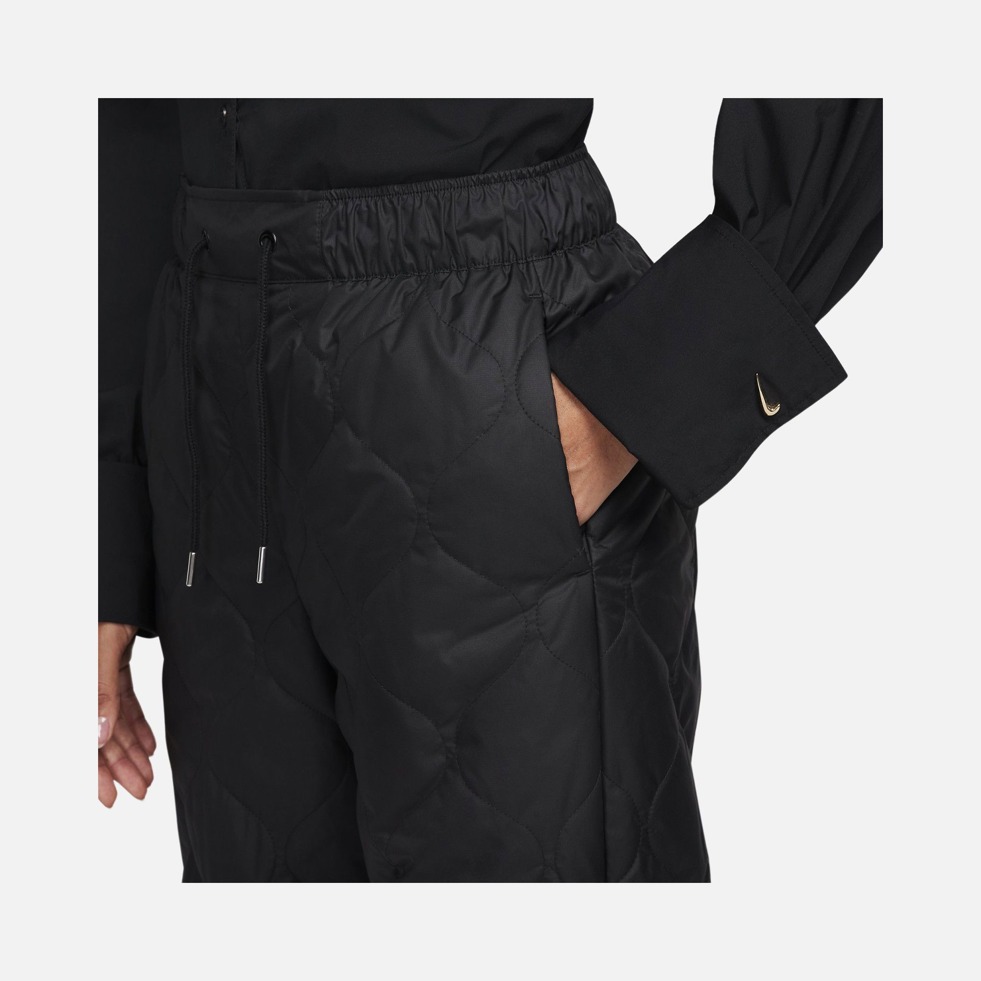 Nike Sportswear Essentials High-Waisted Open-Hem Quilted Kadın Eşofman Altı