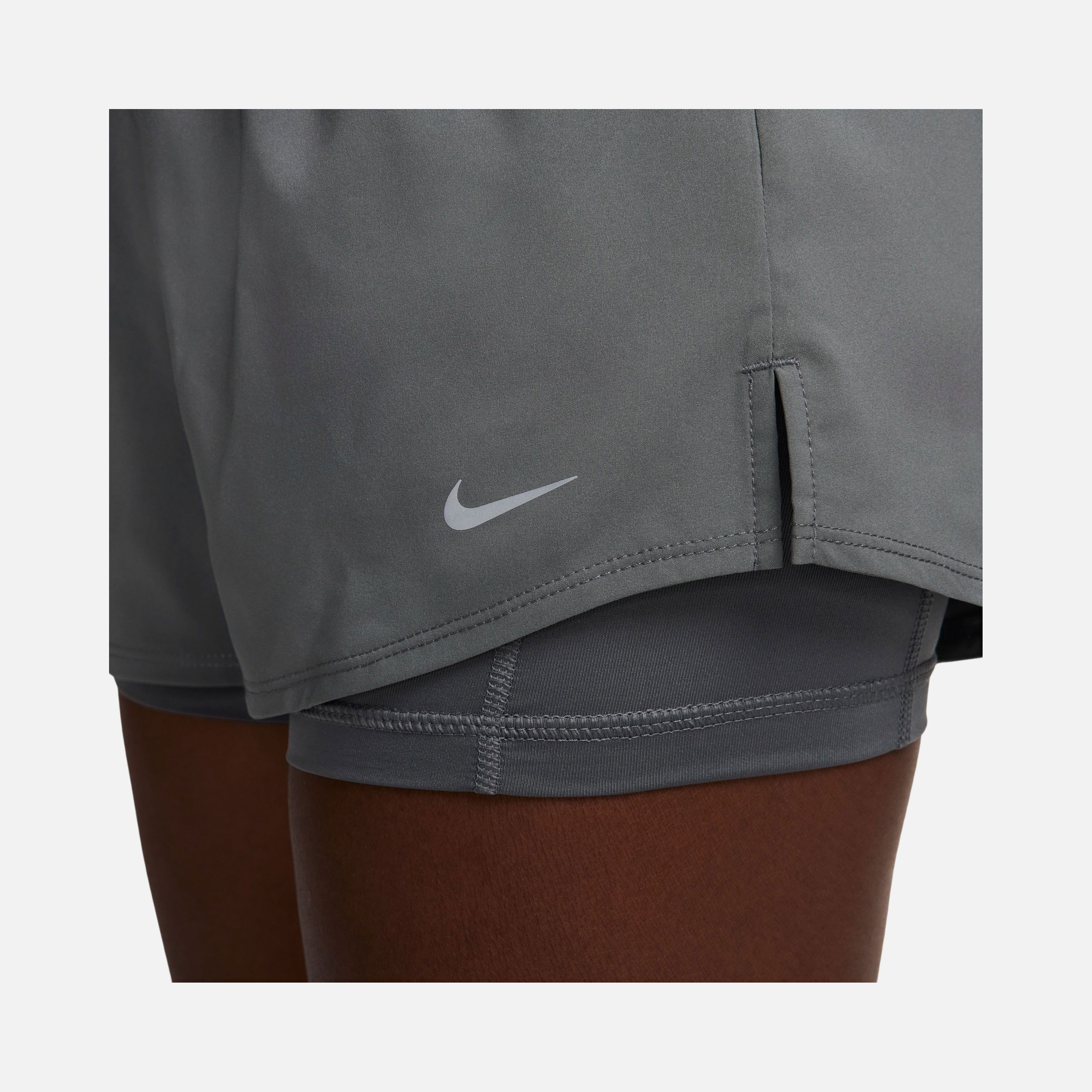 Nike One Dri-Fit Mid-Rise 8cm (approx.) 2-in-1 Training Kadın Şort
