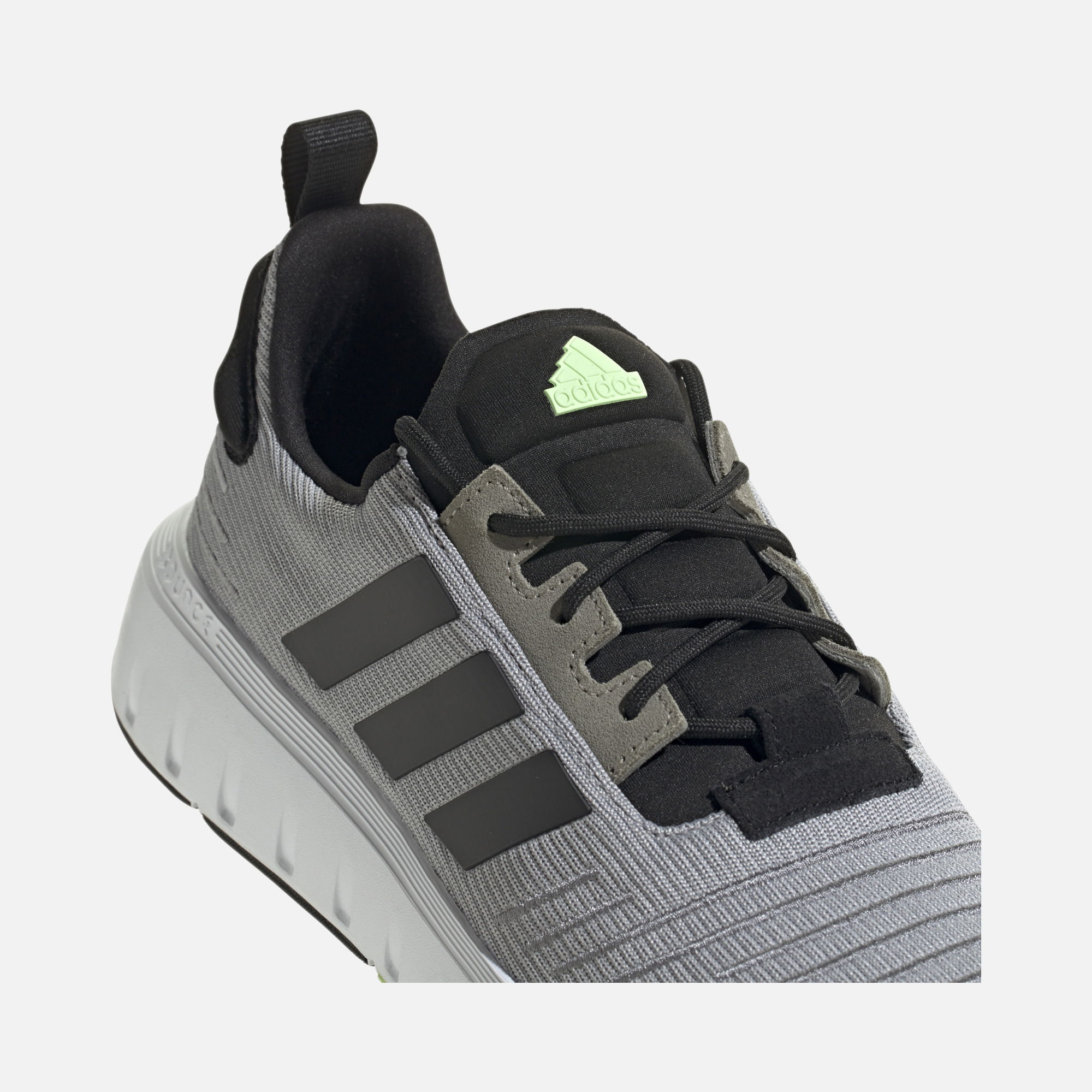 adidas Swift Running CO Erkek Spor Ayakkabı