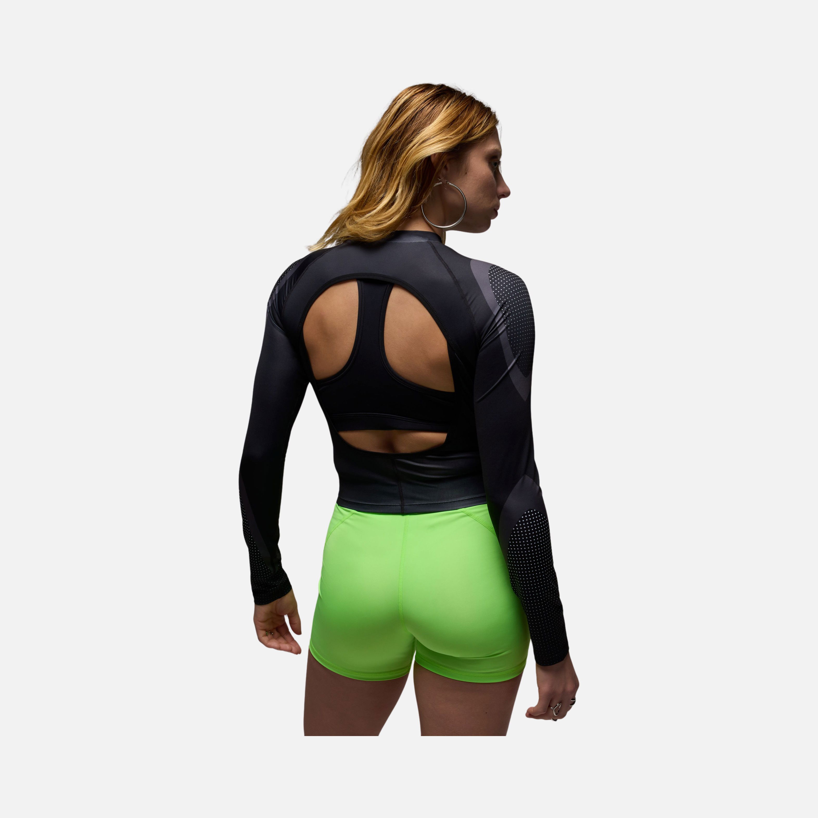 Nike Jordan Sport Dri-Fit Turtleneck Long-Sleeve Kadın Tişört