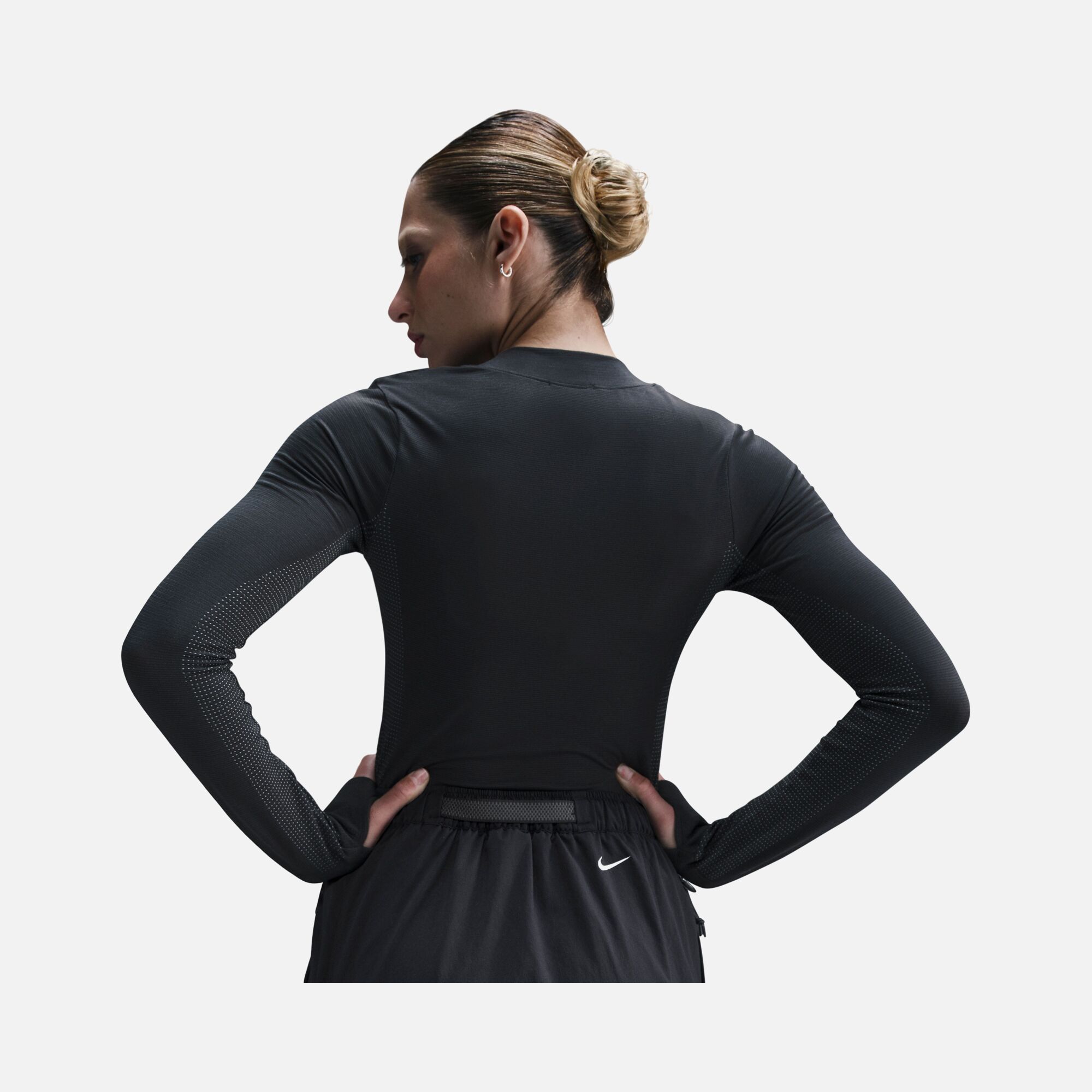 Nike Sportswear ACG ''Delta River'' Dri-Fit ADV Long-Sleeve Kadın Tişört