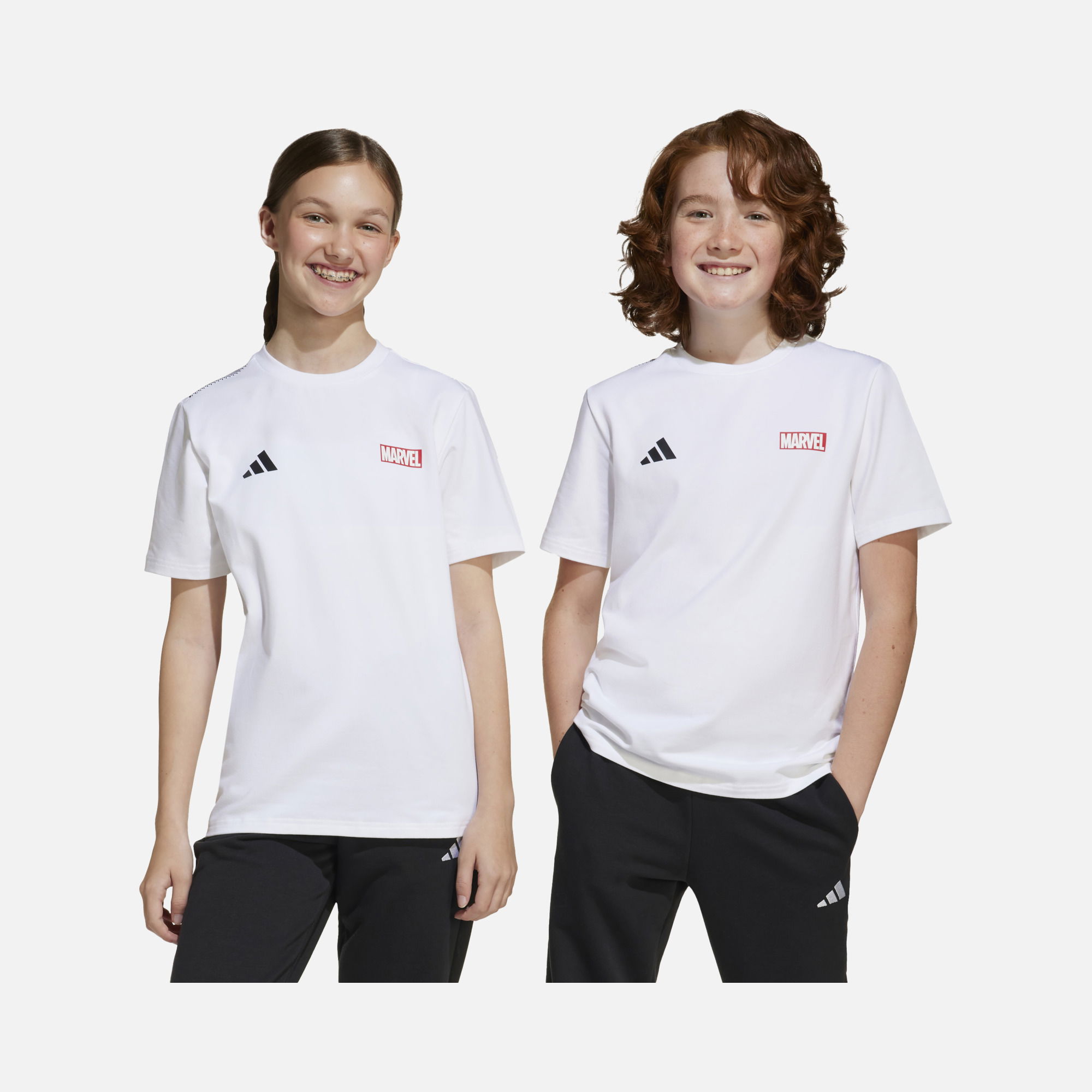 adidas x Marvel Superheroes Graphic Short-Sleeve Çocuk Tişört