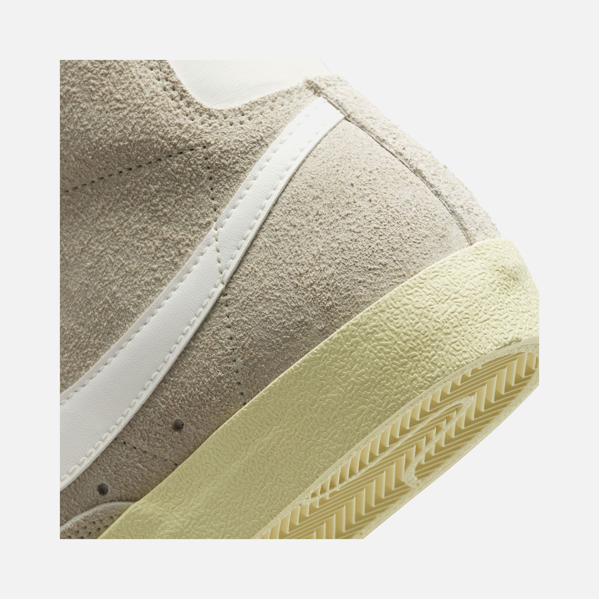 Nike Blazer Mid '77 Vintage Suede Kadın Spor Ayakkabı