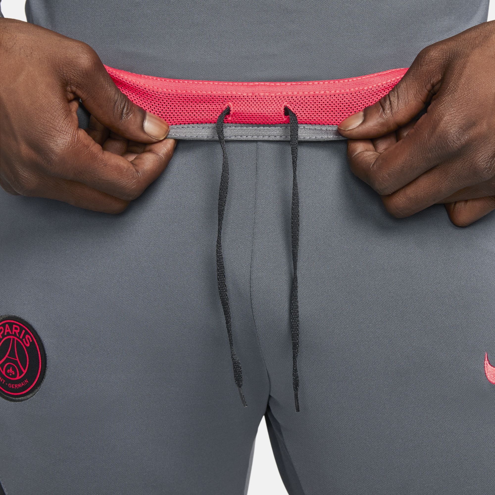 Nike Paris Saint-Germain Strike Dri-Fit Knit Football FW21 Erkek Eşofman Altı