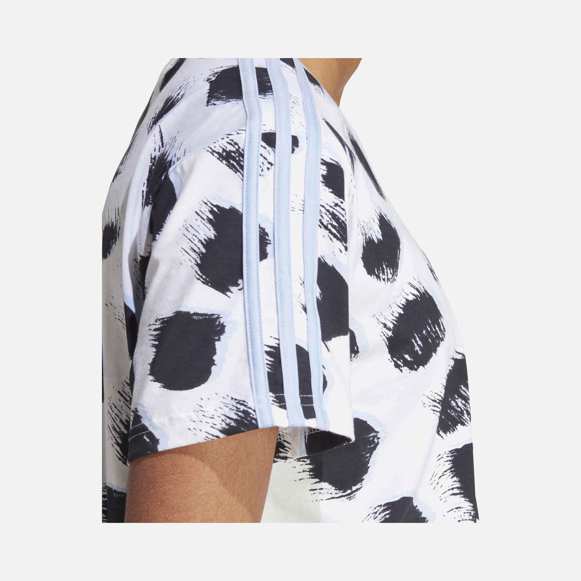 adidas Essentials 3-Stripes Single Jersey Crop Kadın Tişört