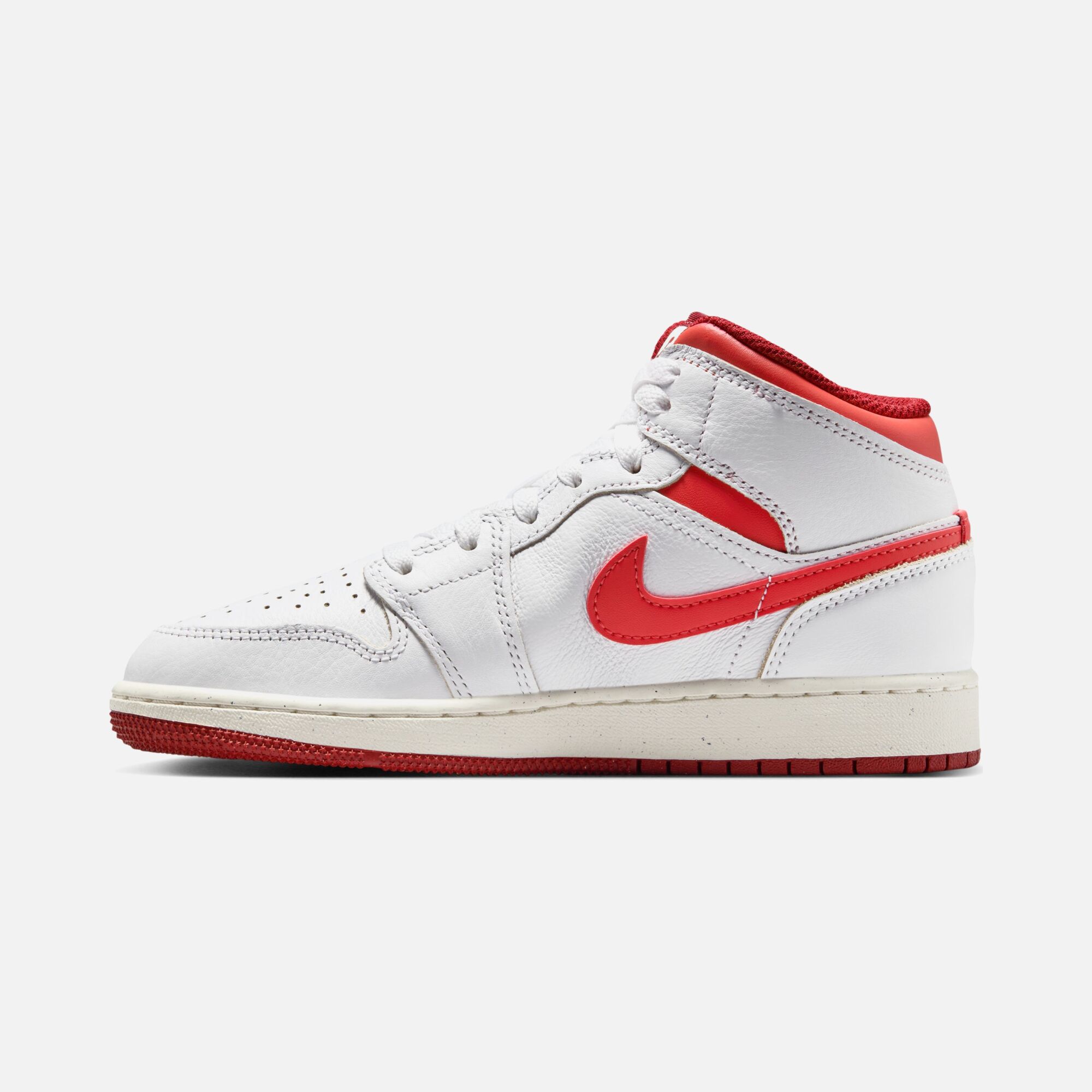 Nike Air Jordan 1 Mid SE ''White Dune Red'' (GS) Spor Ayakkabı