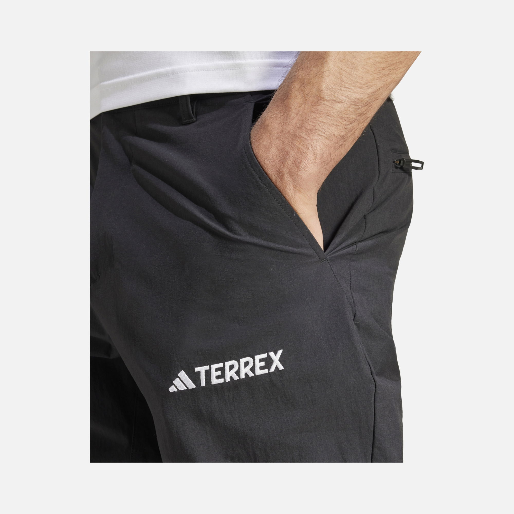 adidas Terrex Multi Zip Off 2-in-1 Regular-Fit Convertible Hiking Erkek Pantolon