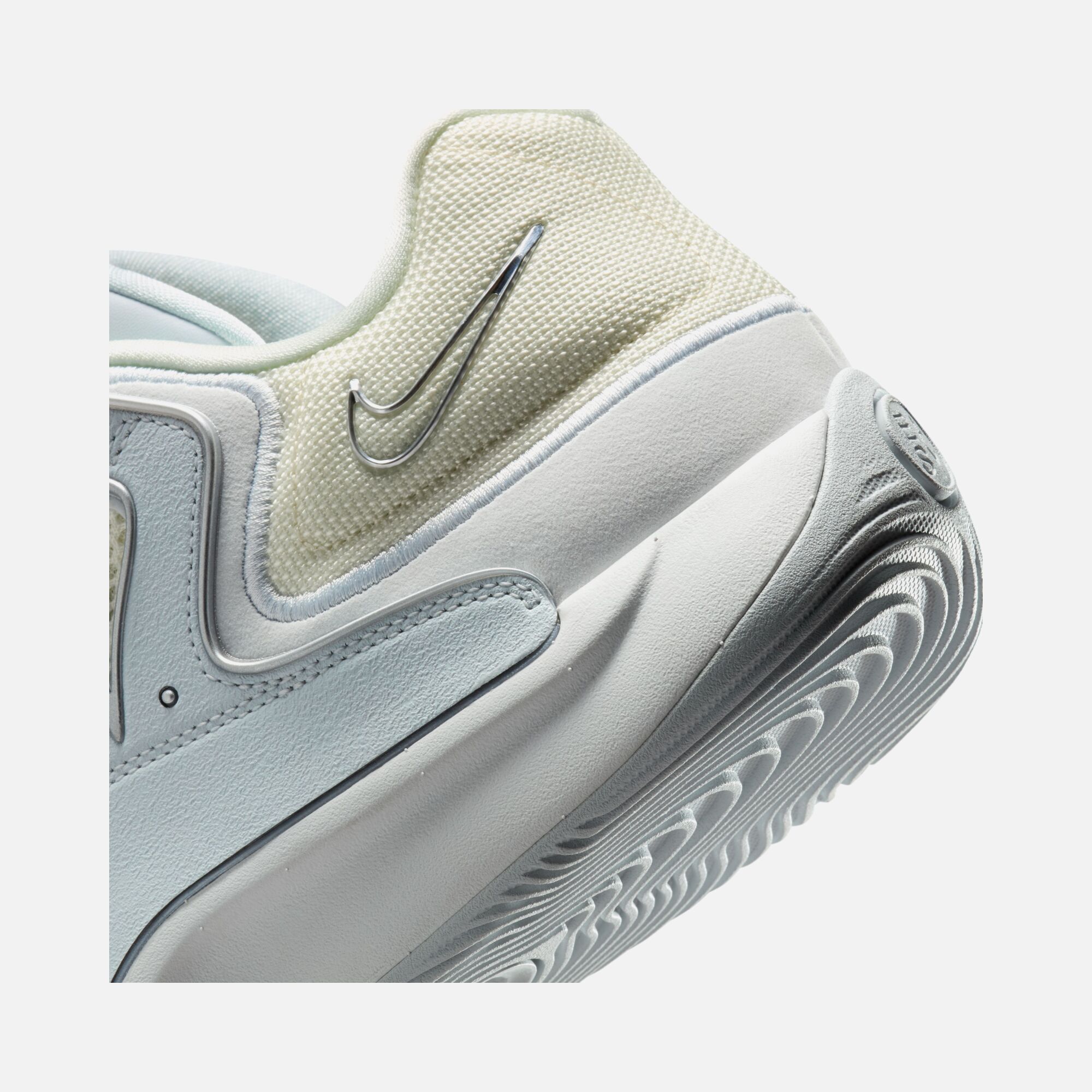 Nike Kevin Durant 18 Erkek Basketbol Ayakkabısı