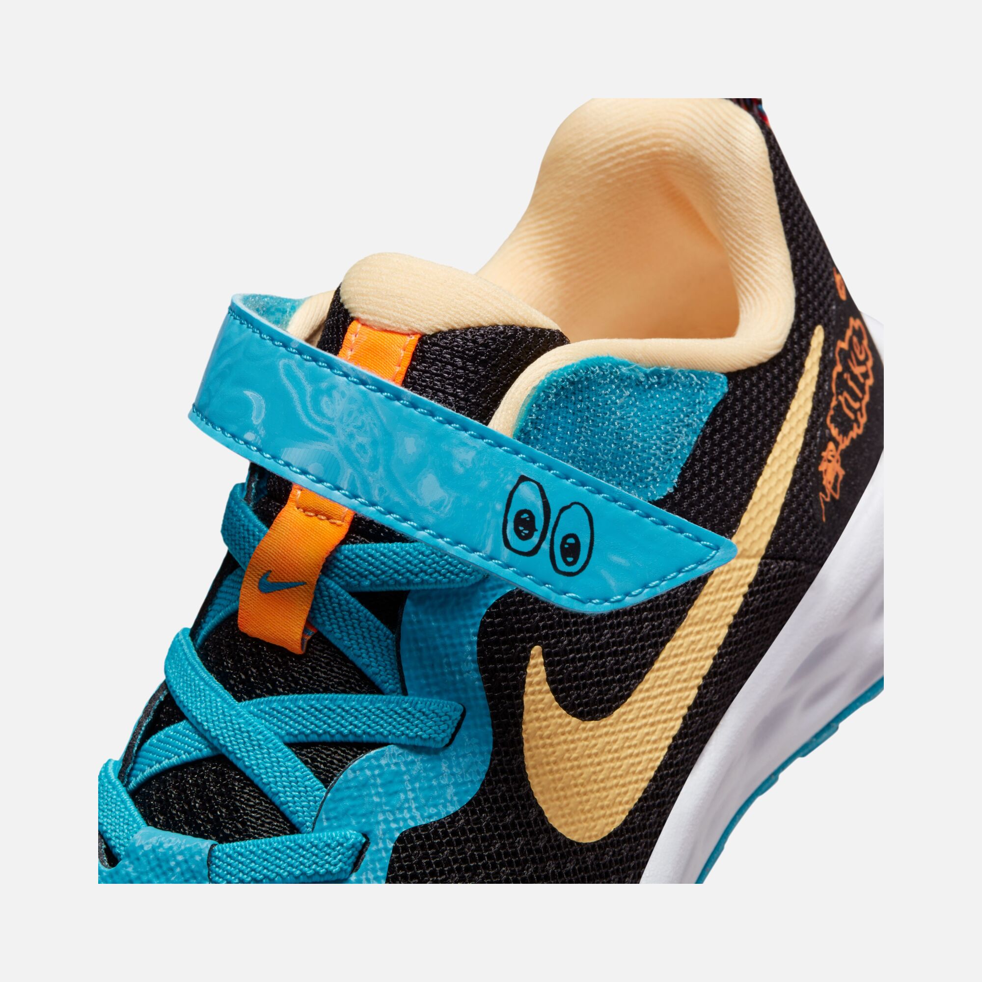 Nike Revolution 6 Lil (PSV) Çocuk Spor Ayakkabı