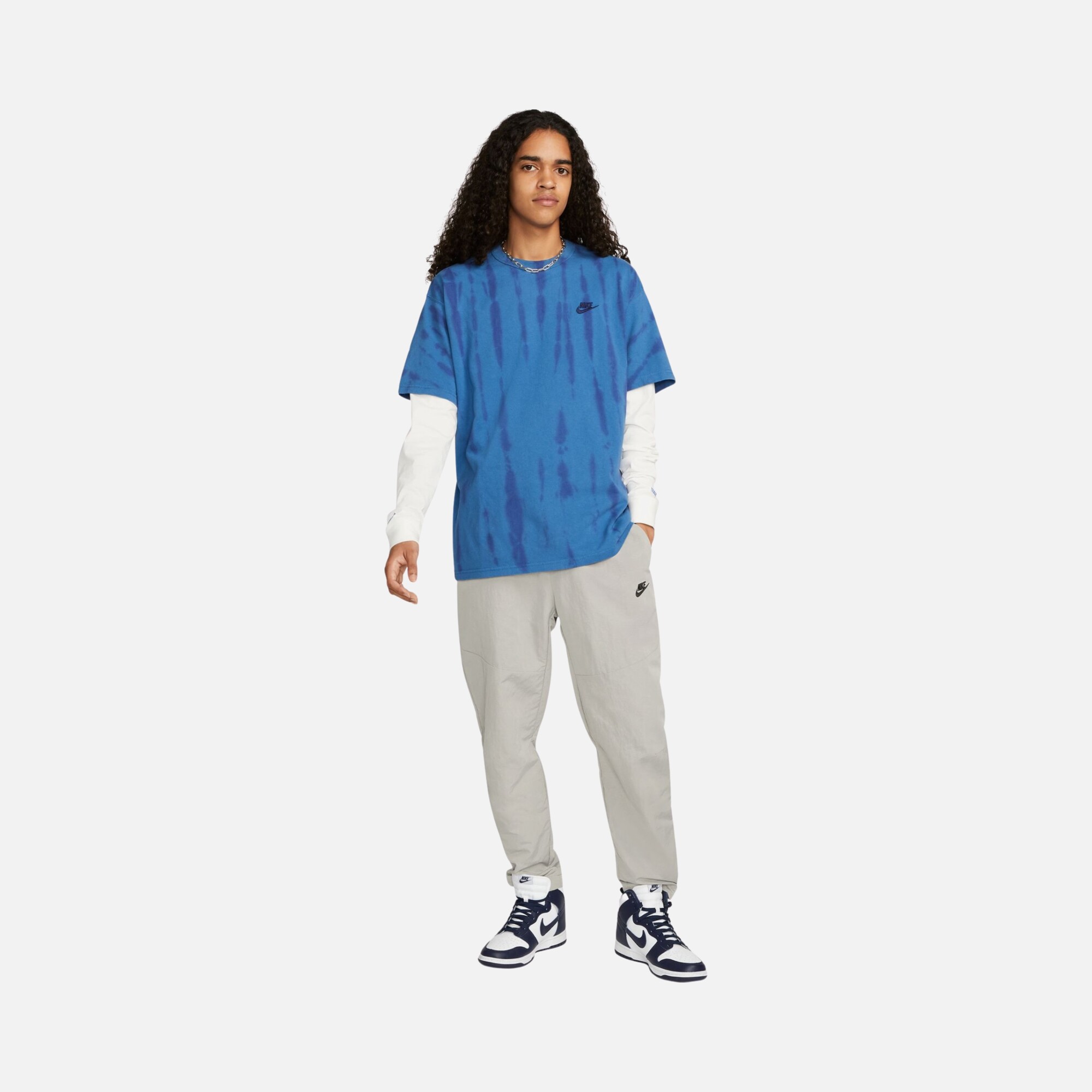 Nike Sportswear Premium Essentials Tie-Dyed Short-Sleeve Erkek Tişört