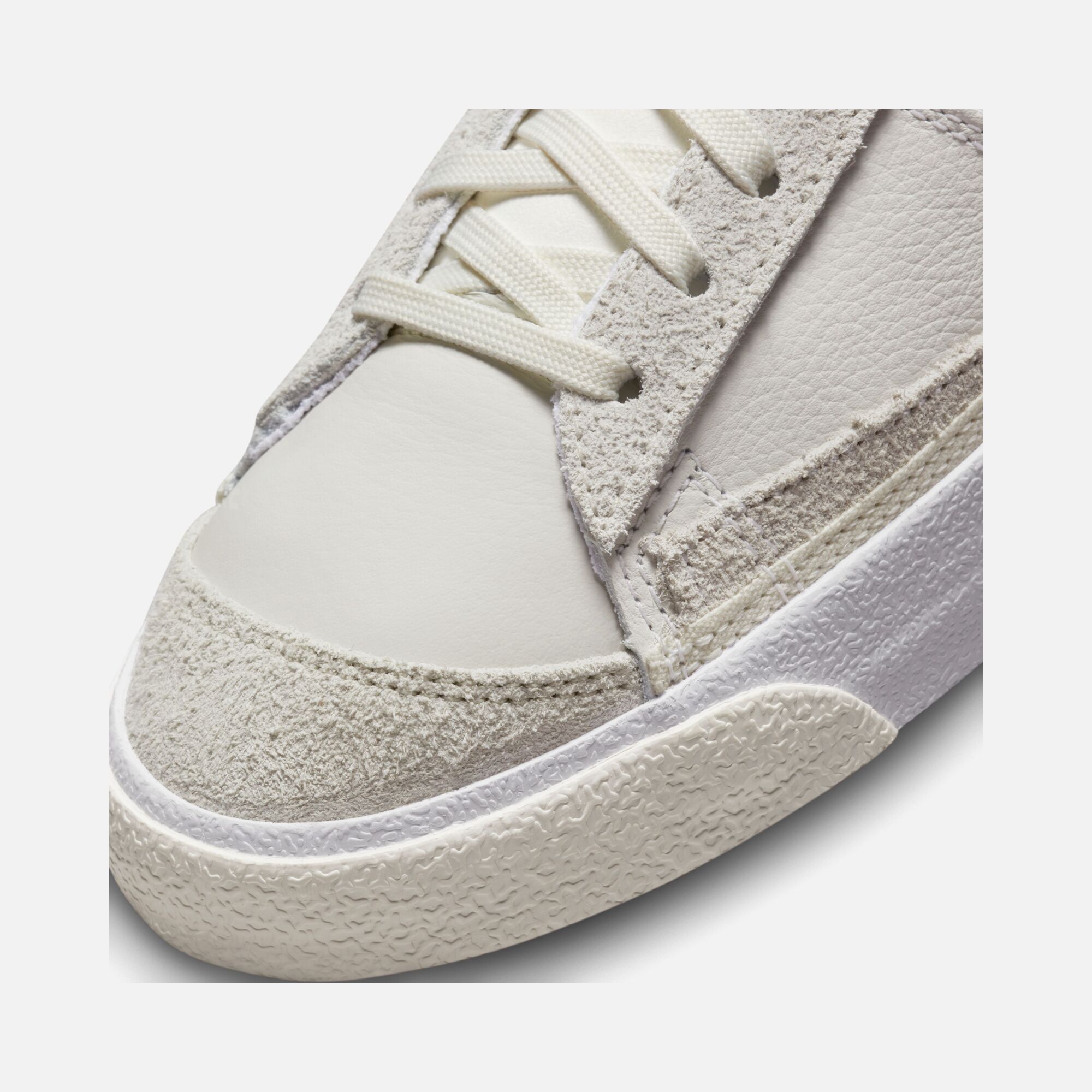 Nike Blazer '77 Mid Pro Club Erkek Spor Ayakkabı