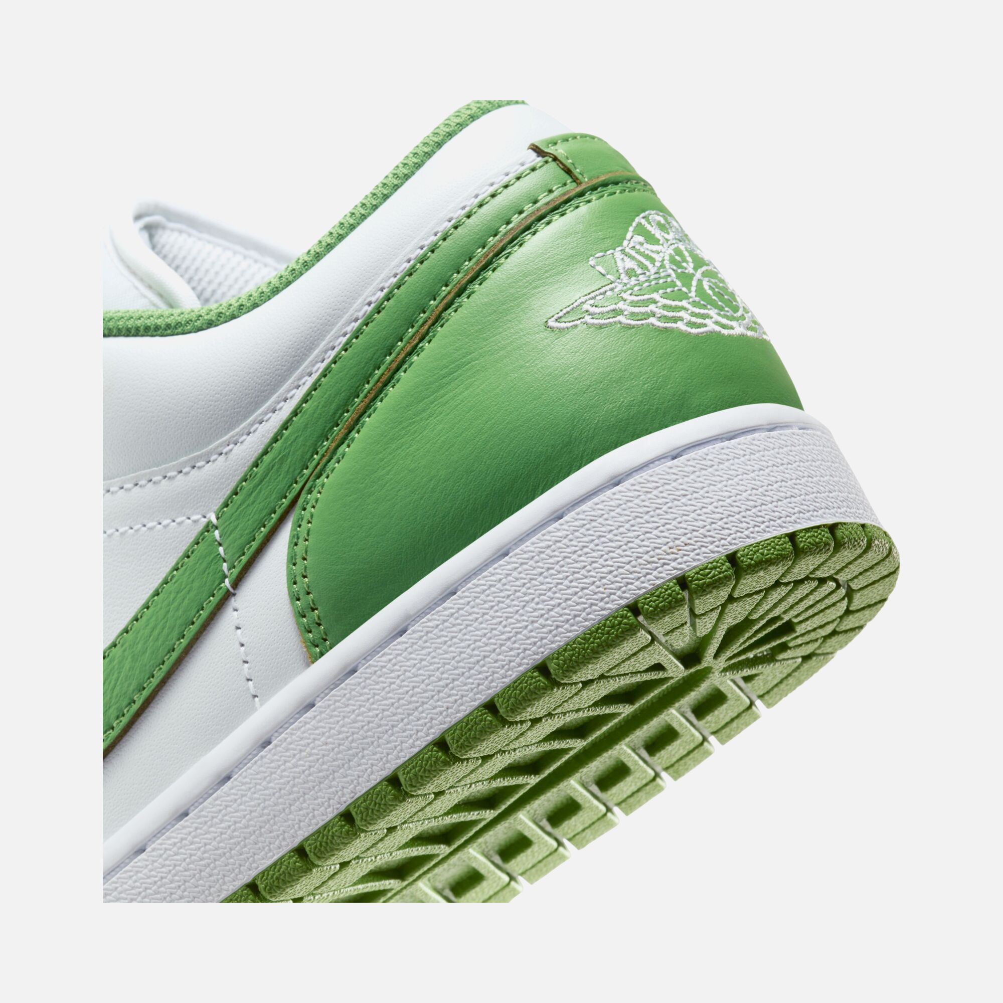Nike Air Jordan 1 Low SE ''Embroidered Heel Detail'' Erkek Spor Ayakkabı