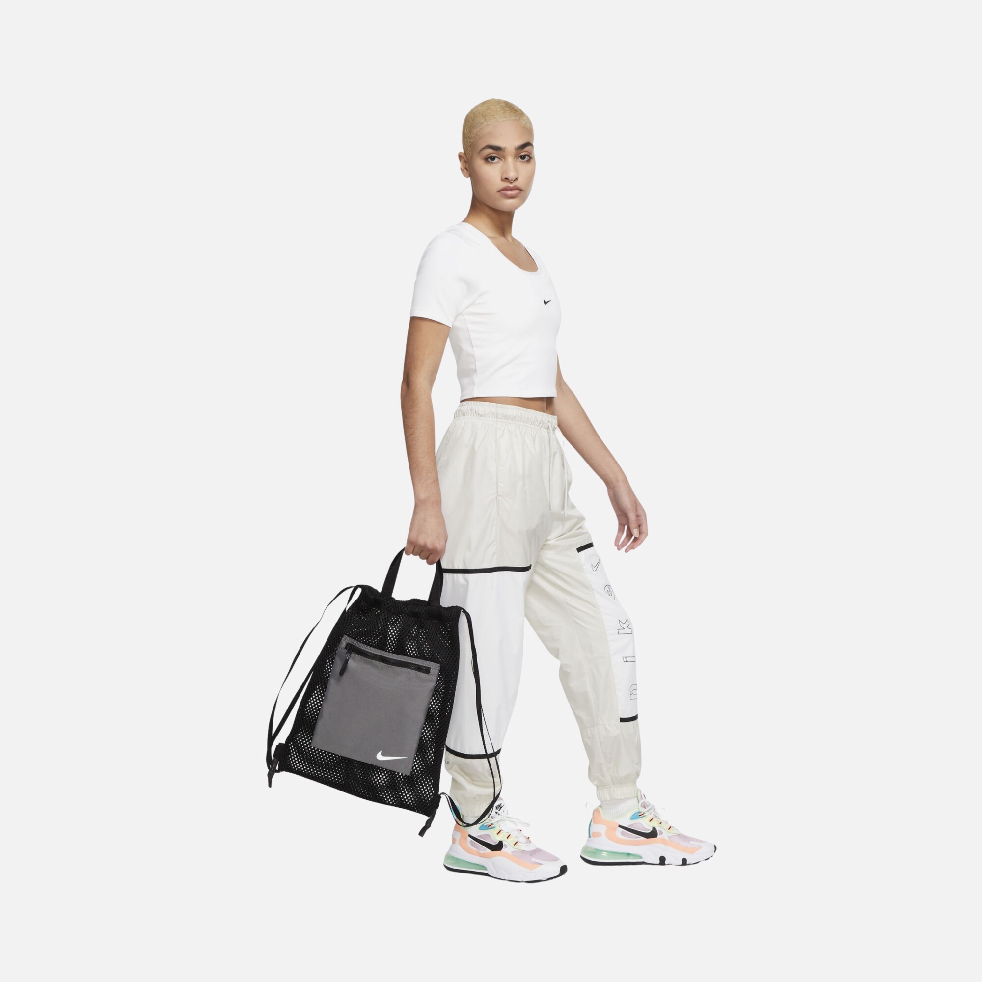 Nike Sportswear Essentials (15 L) Unisex Sırt Çantası