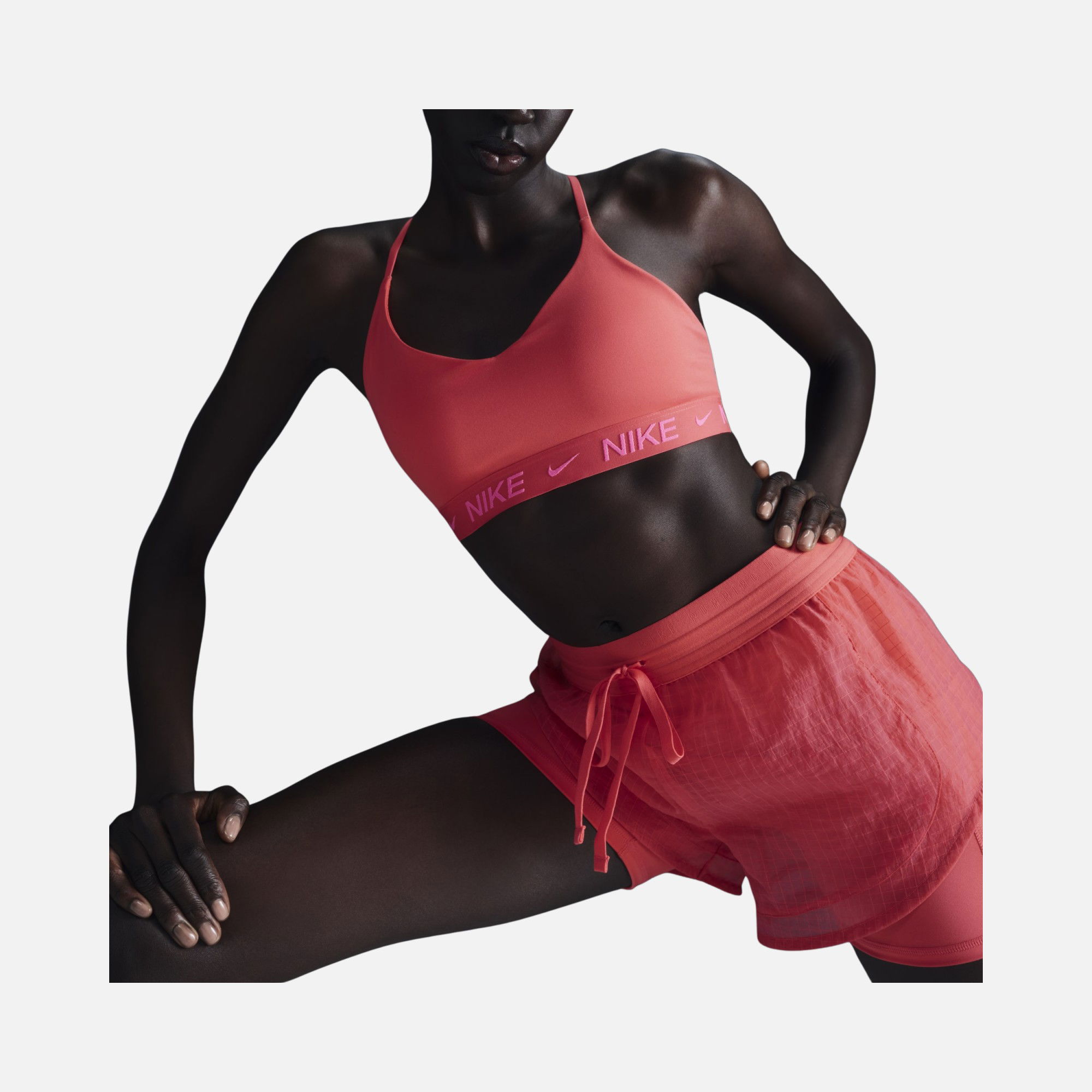 Nike Dri-Fit Run Division Mid-Rise 7.5cm (approx.) 2-in-1 Running Kadın Şort