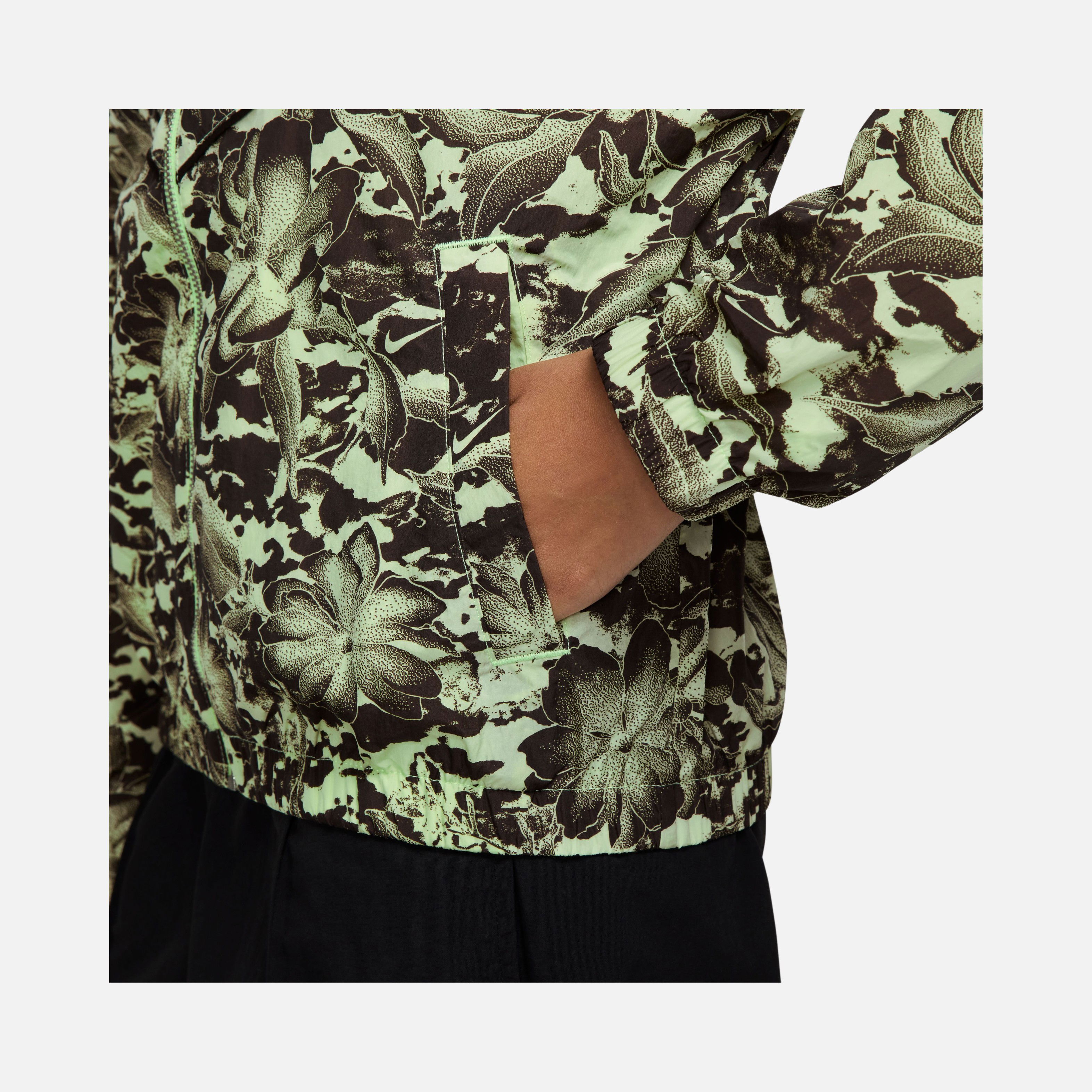 Nike W Nsw Nk Wr Woven Uv Fz Aop Kadın Ceket