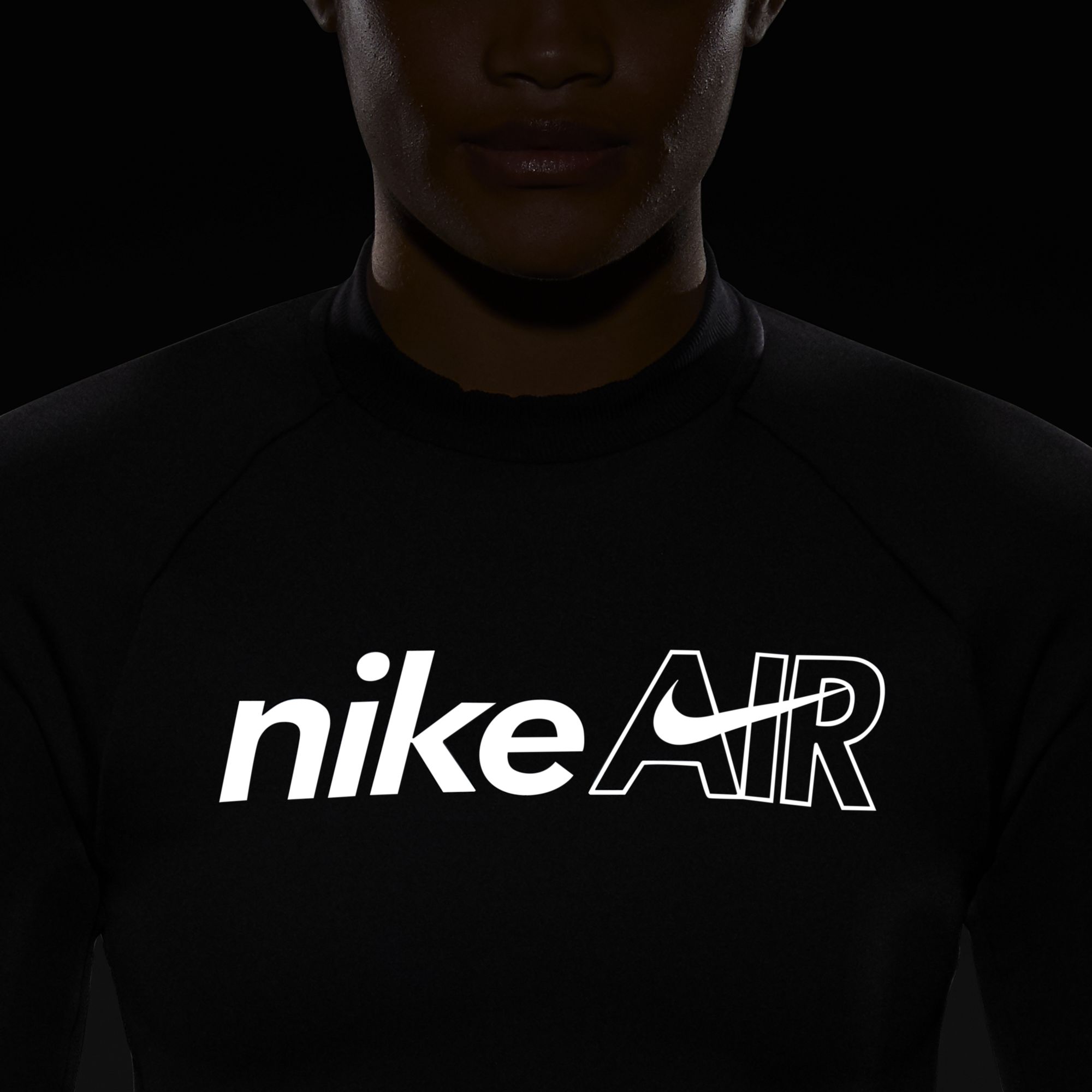 Nike Dri-Fit Air Midlayer Running Long-Sleeve Kadın Tişört
